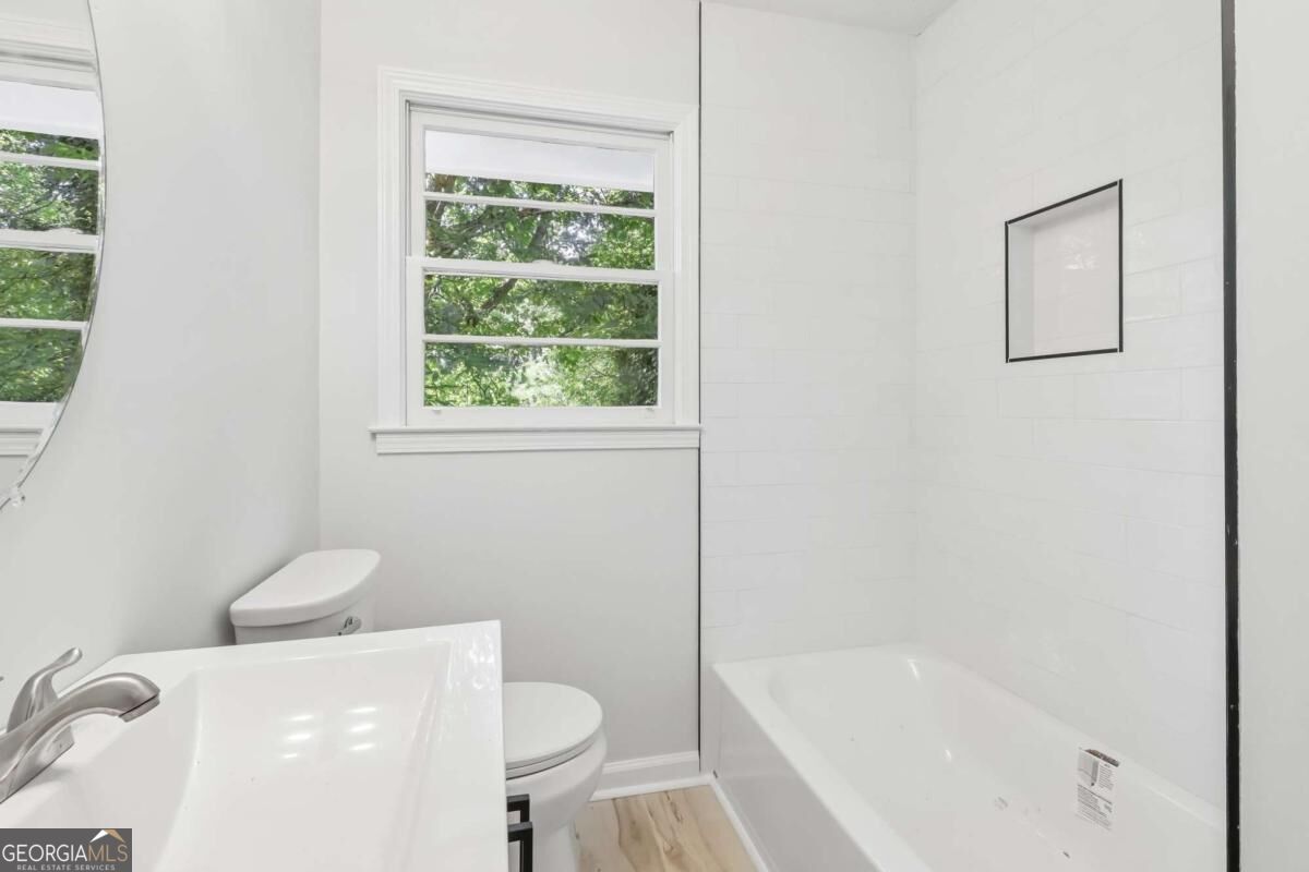 1723 Louise Lane Property Photo 24
