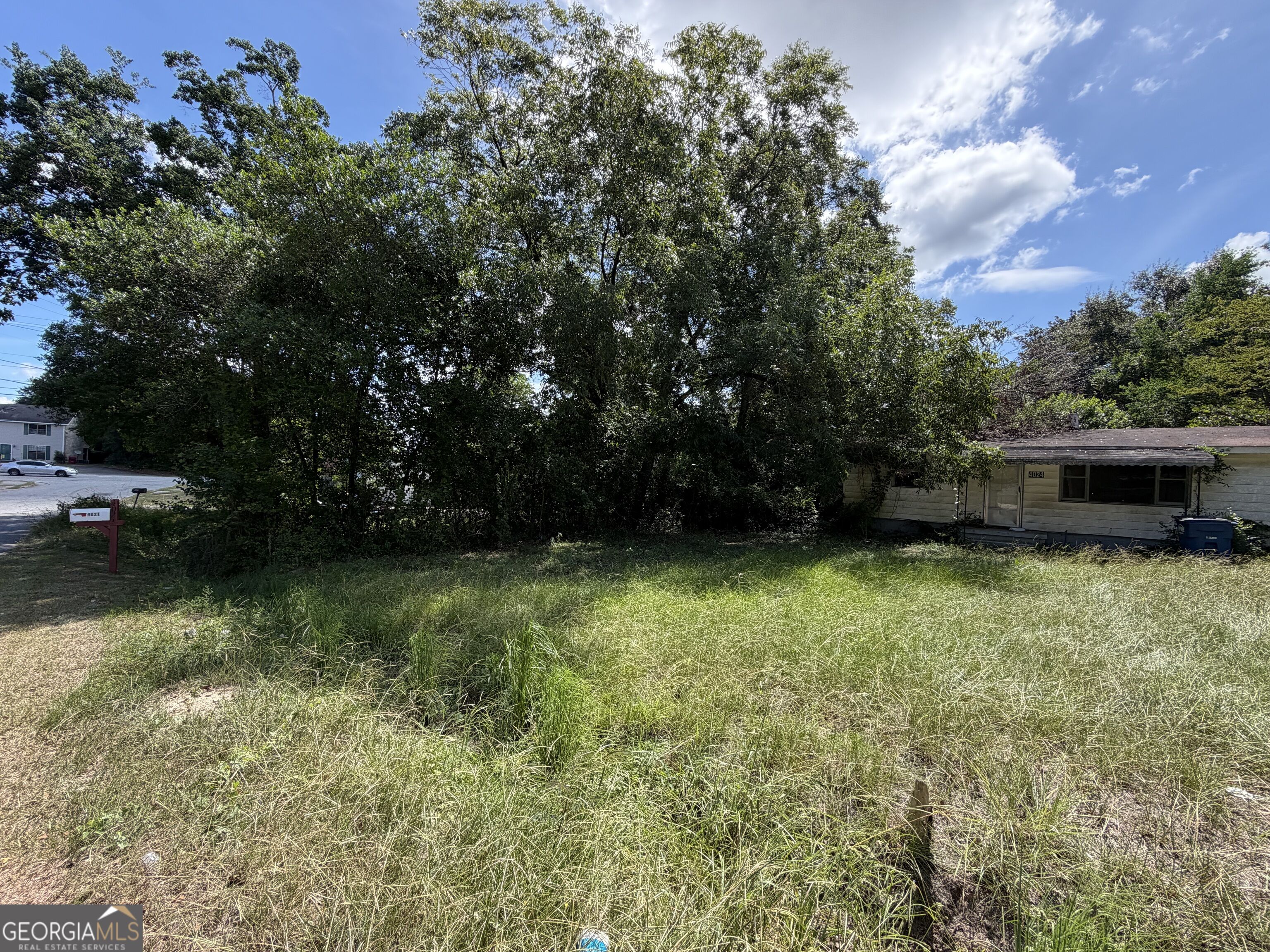 4024 Pershing Avenue Property Photo 4