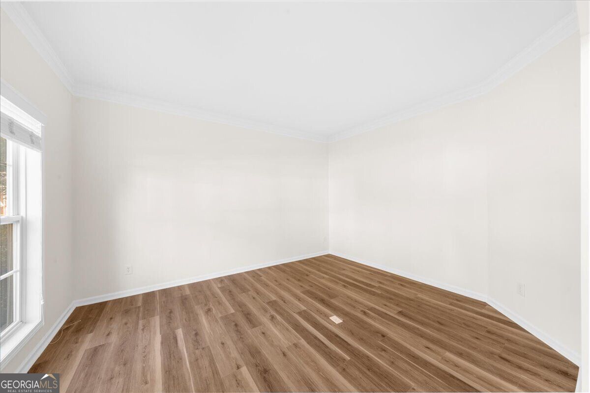 6327 Rooks Pass Property Photo 4