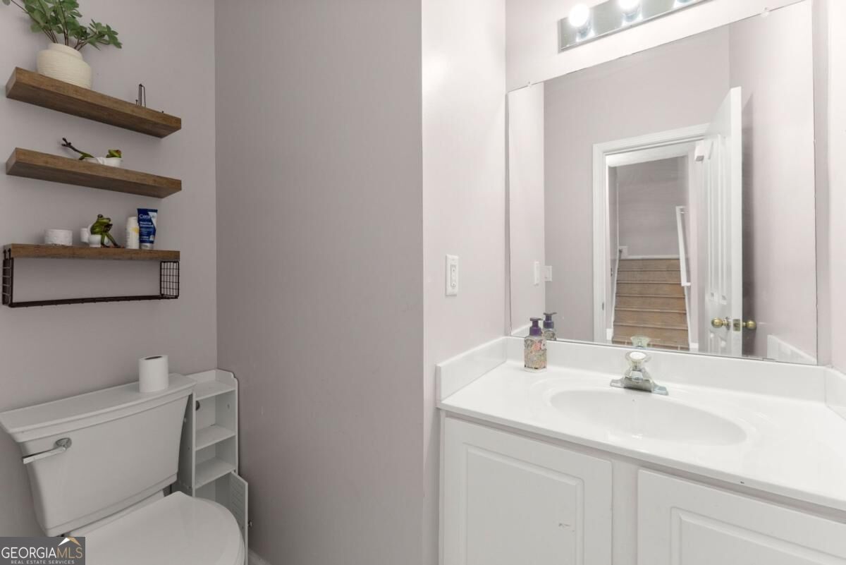 200 Abbotts Mill Drive Property Photo 15