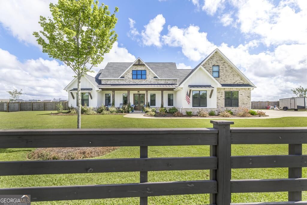 285 Bear Branch Road Property Photo 2