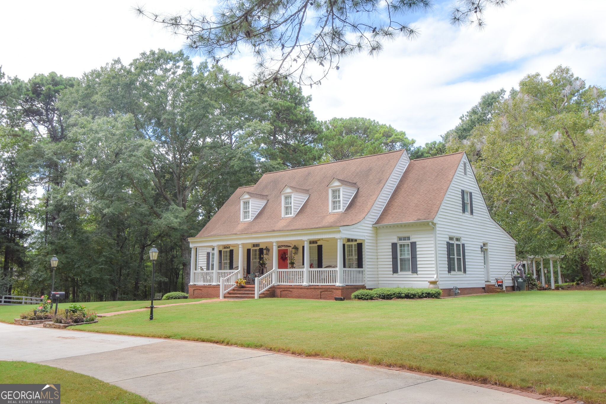 274 Goshen Road Property Photo 6