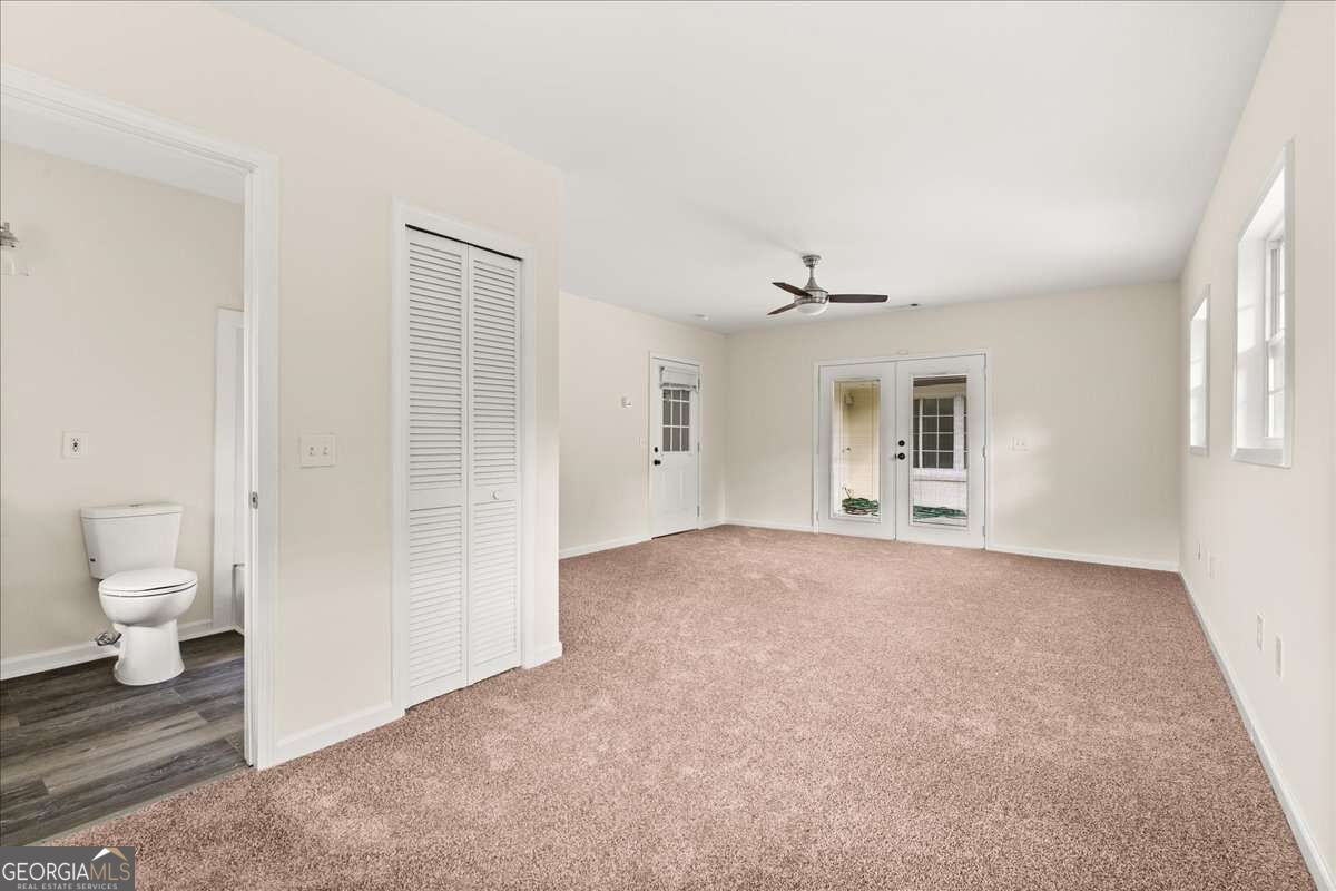 2410 Rugby Avenue Property Photo 20