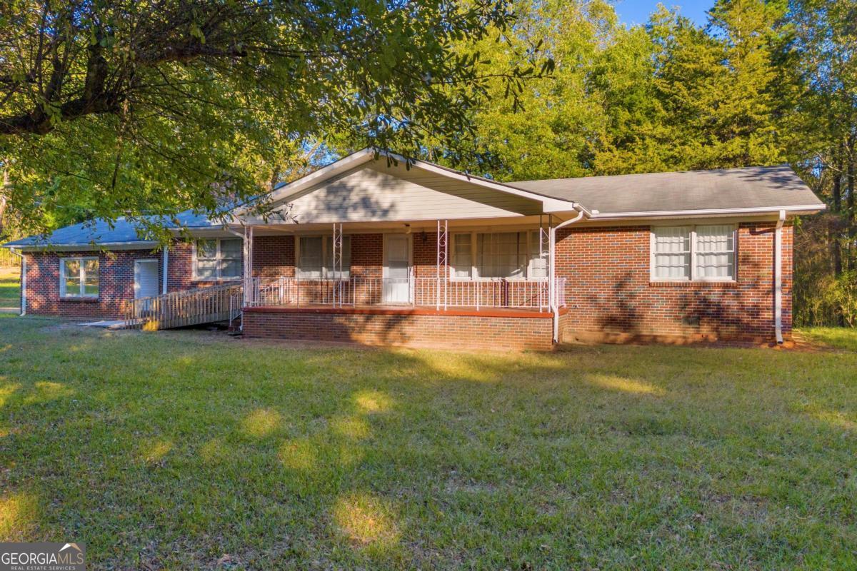 4638 Highway 63 Property Photo 6