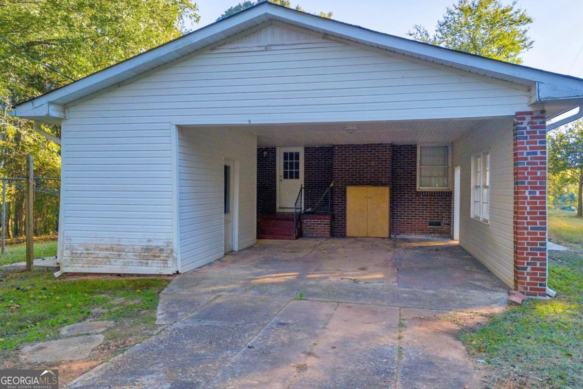 4638 Highway 63 Property Photo 7
