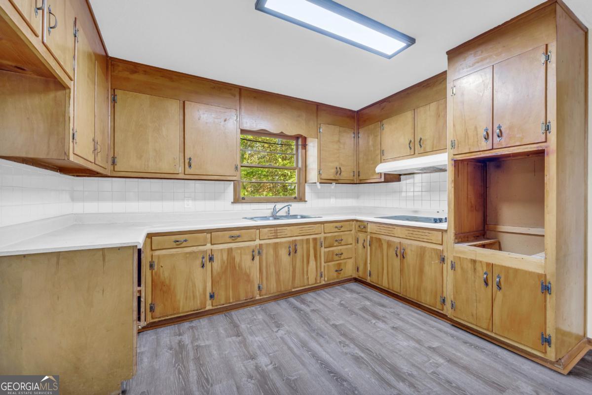 4638 Highway 63 Property Photo 26