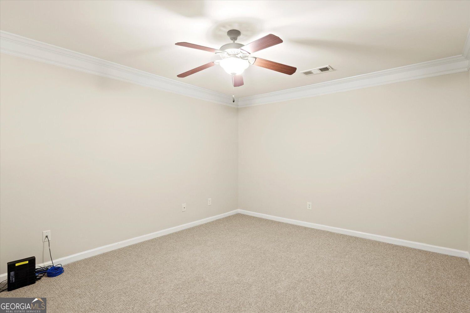 6293 Colonial View Property Photo 14