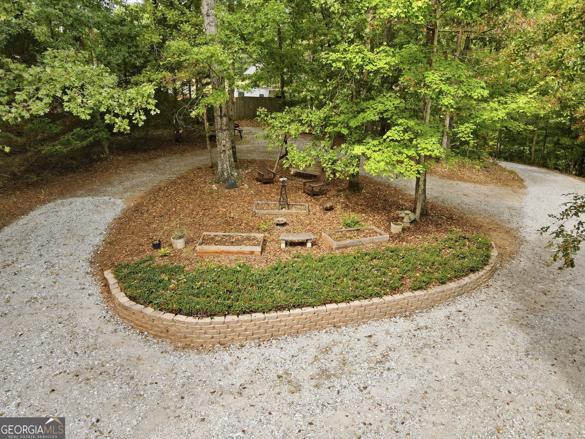 907 Rainbow Circle Property Photo 10