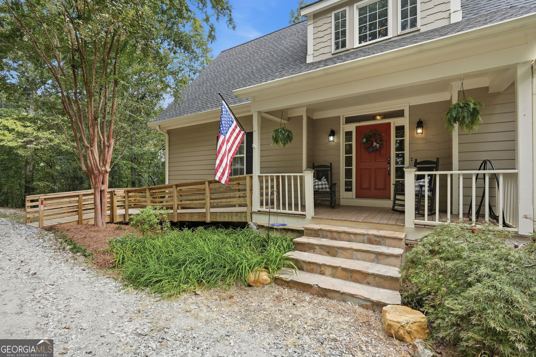 907 Rainbow Circle Property Photo 14