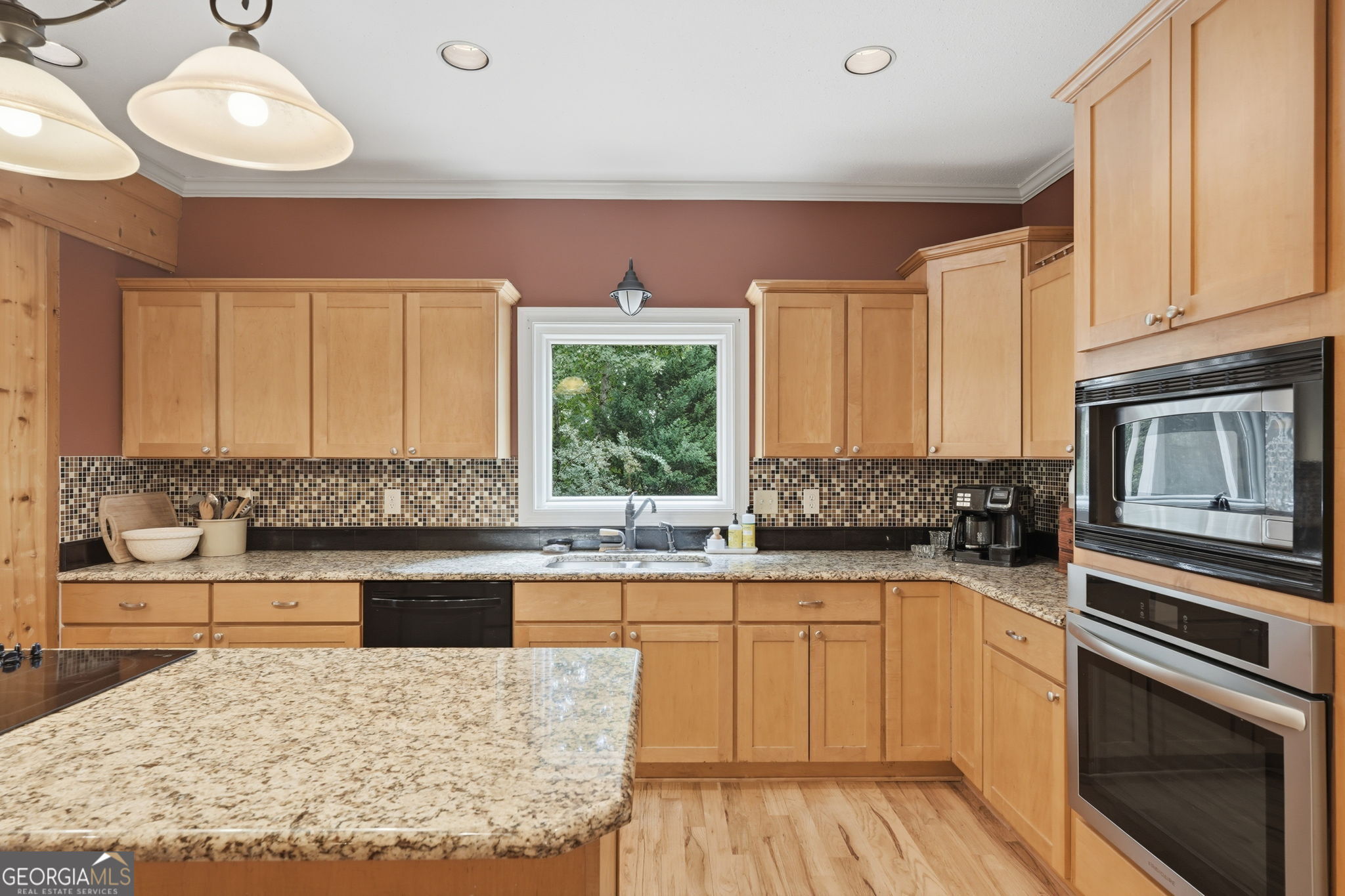 907 Rainbow Circle Property Photo 28