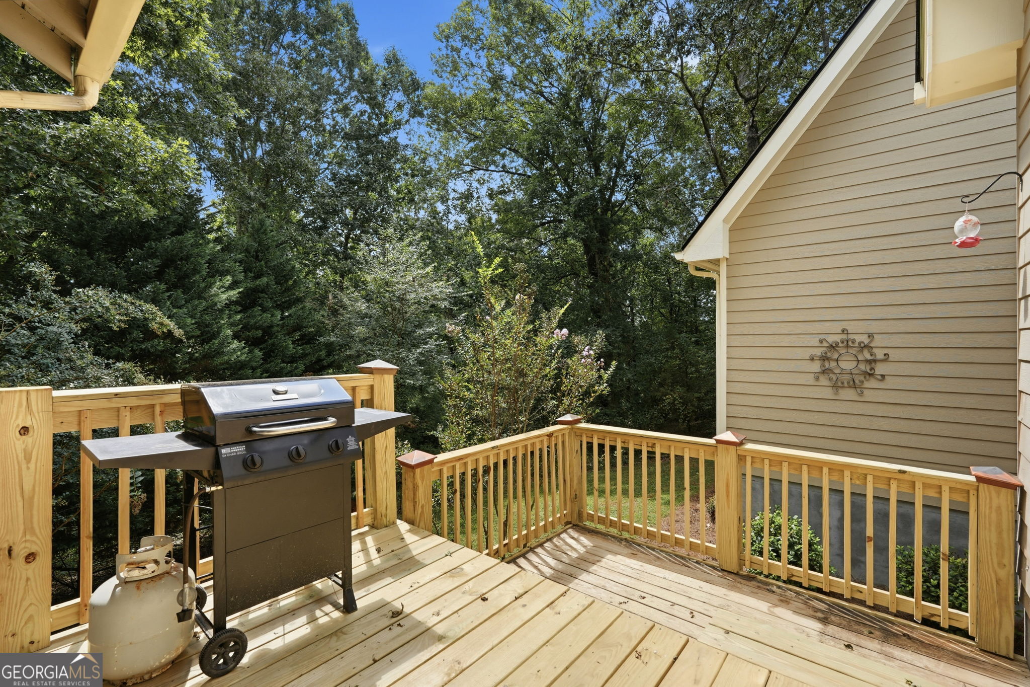 907 Rainbow Circle Property Photo 34