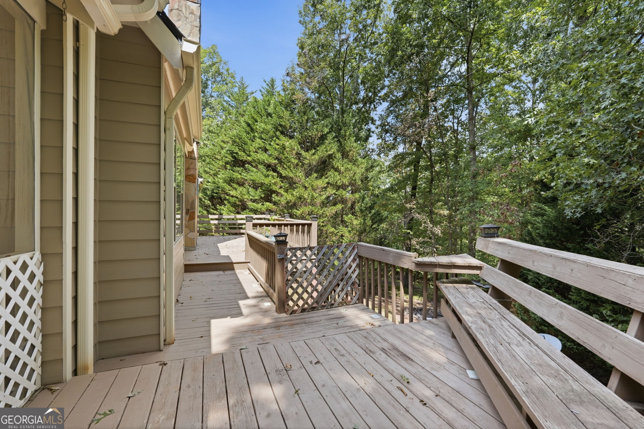 907 Rainbow Circle Property Photo 36