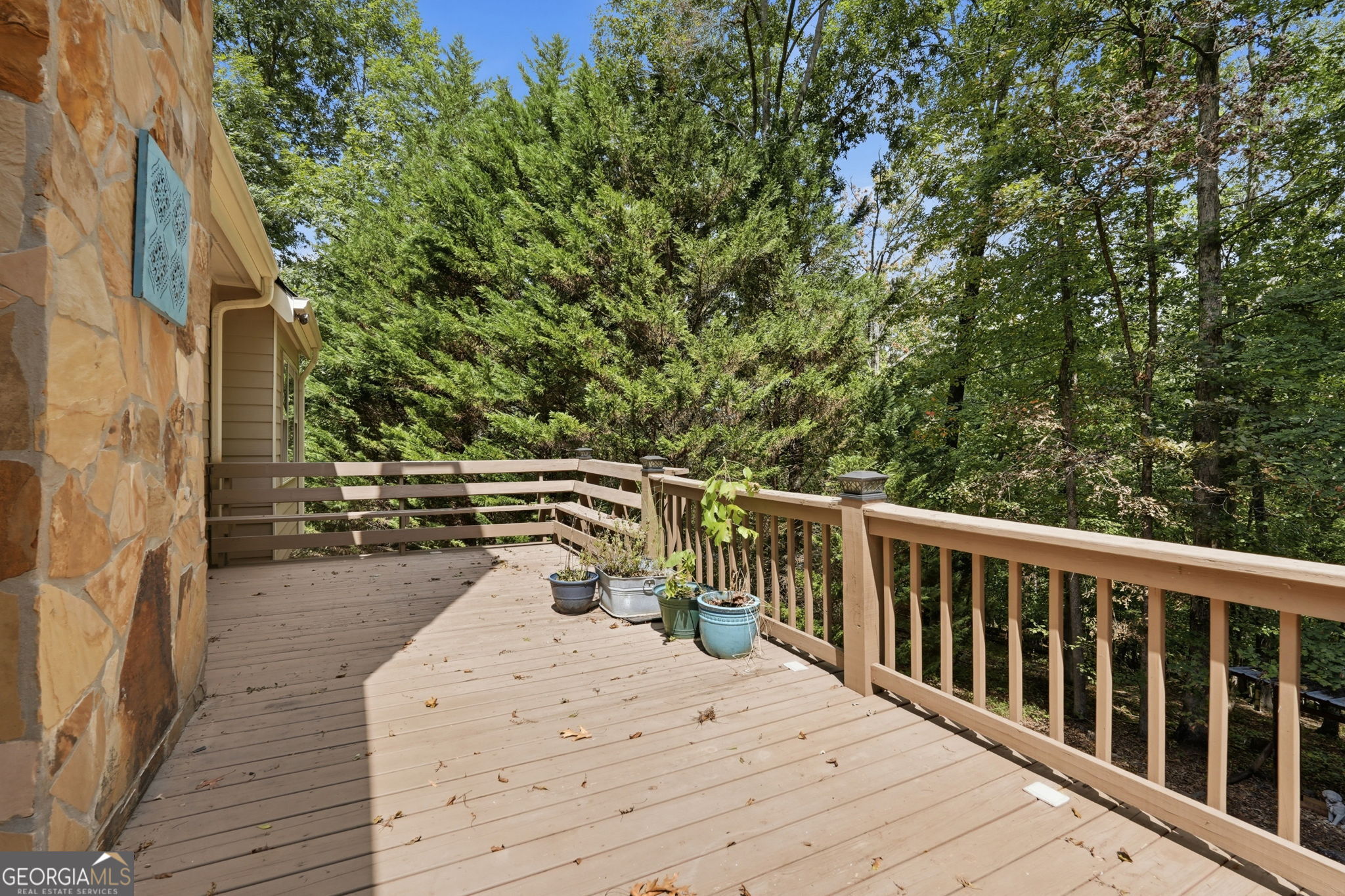 907 Rainbow Circle Property Photo 37