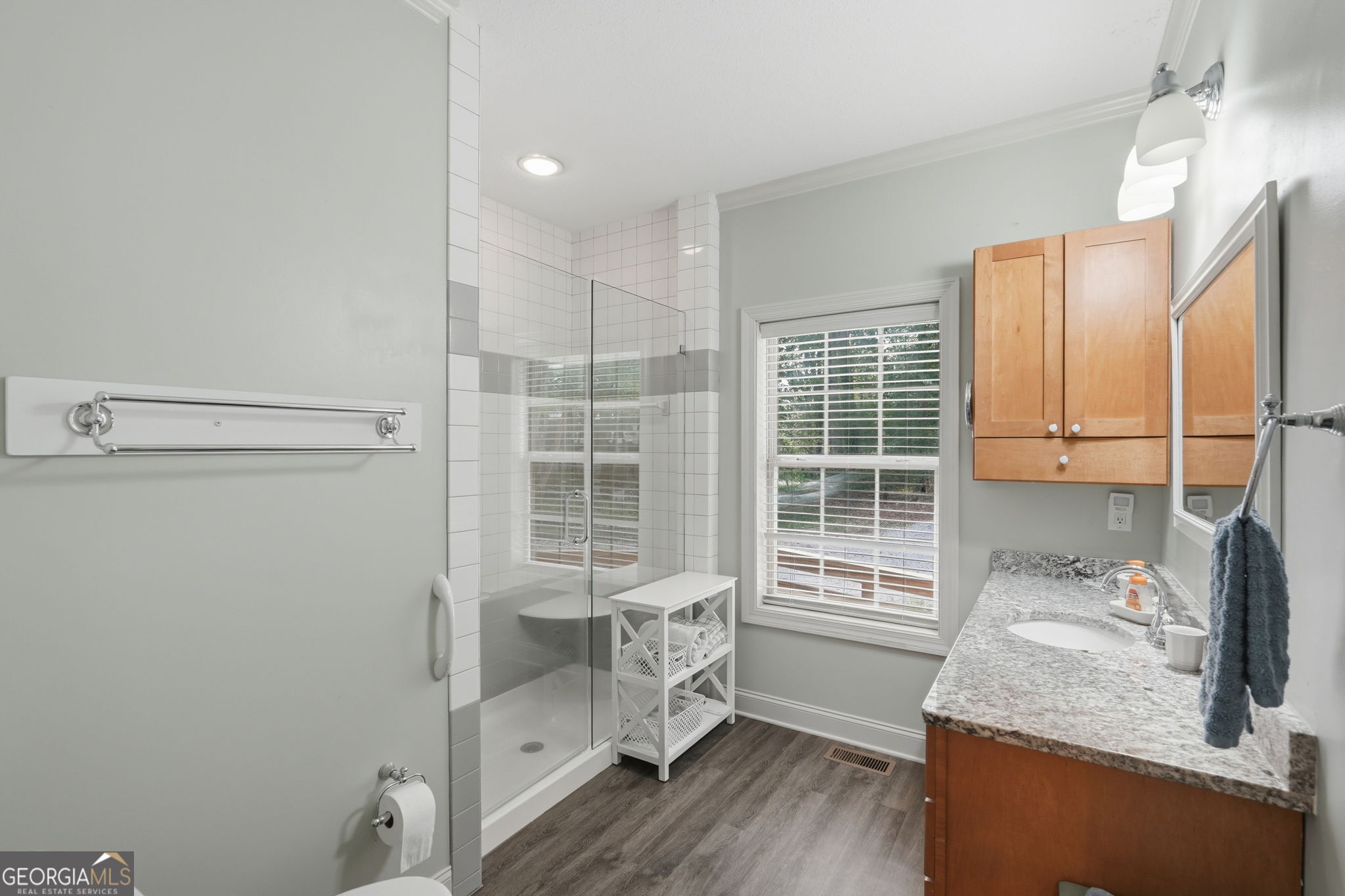 907 Rainbow Circle Property Photo 43