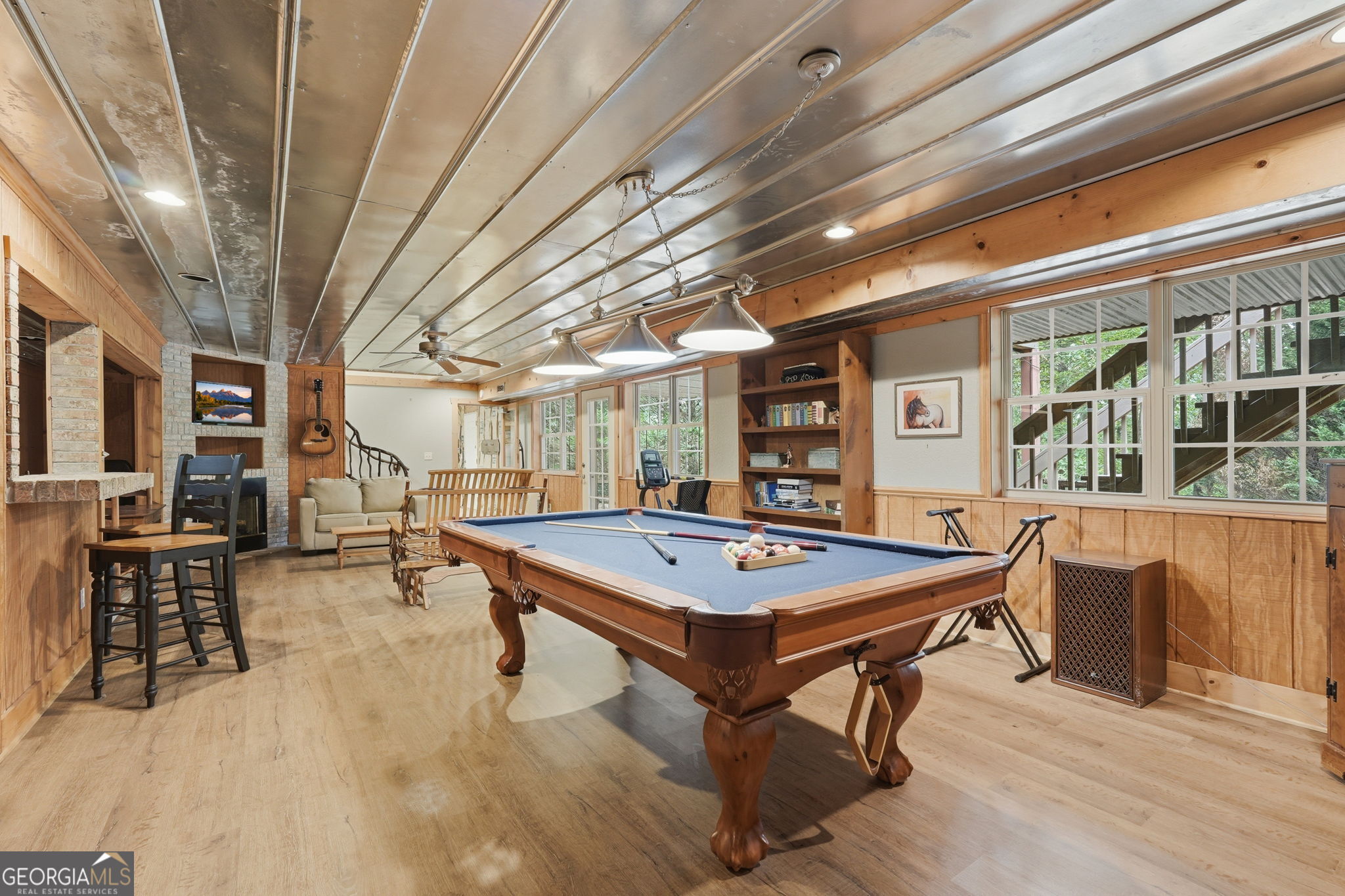 907 Rainbow Circle Property Photo 57