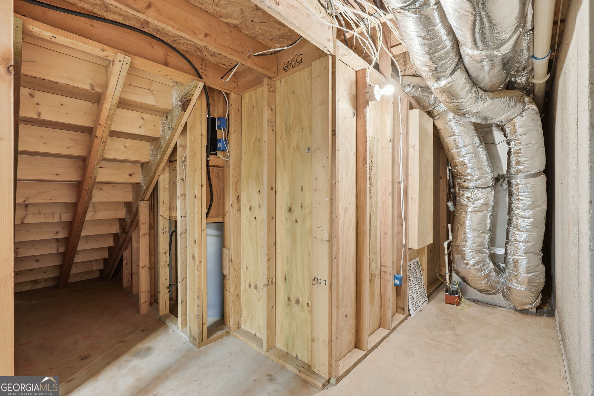 907 Rainbow Circle Property Photo 89