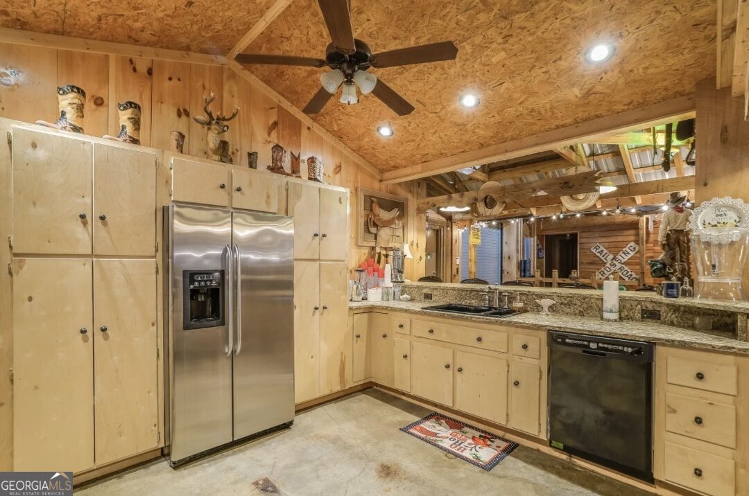 2440 Dug Gap Road Property Photo 13