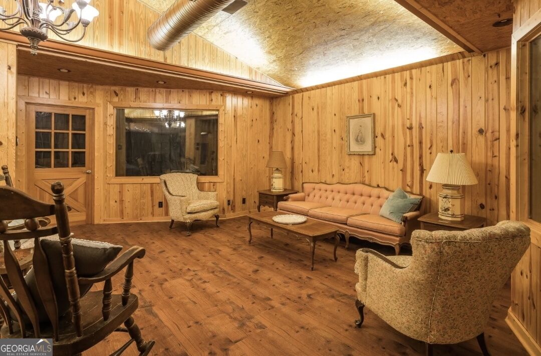 2440 Dug Gap Road Property Photo 18