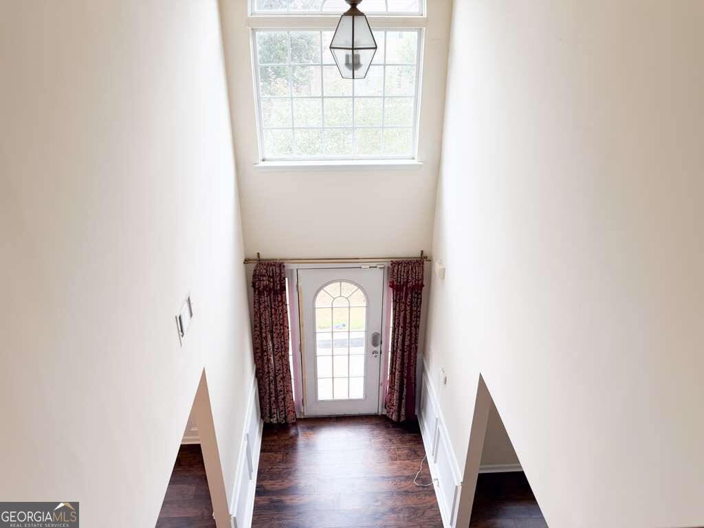 1320 Grey Rock Way Property Photo 4