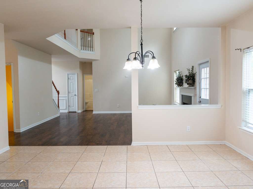 1320 Grey Rock Way Property Photo 8
