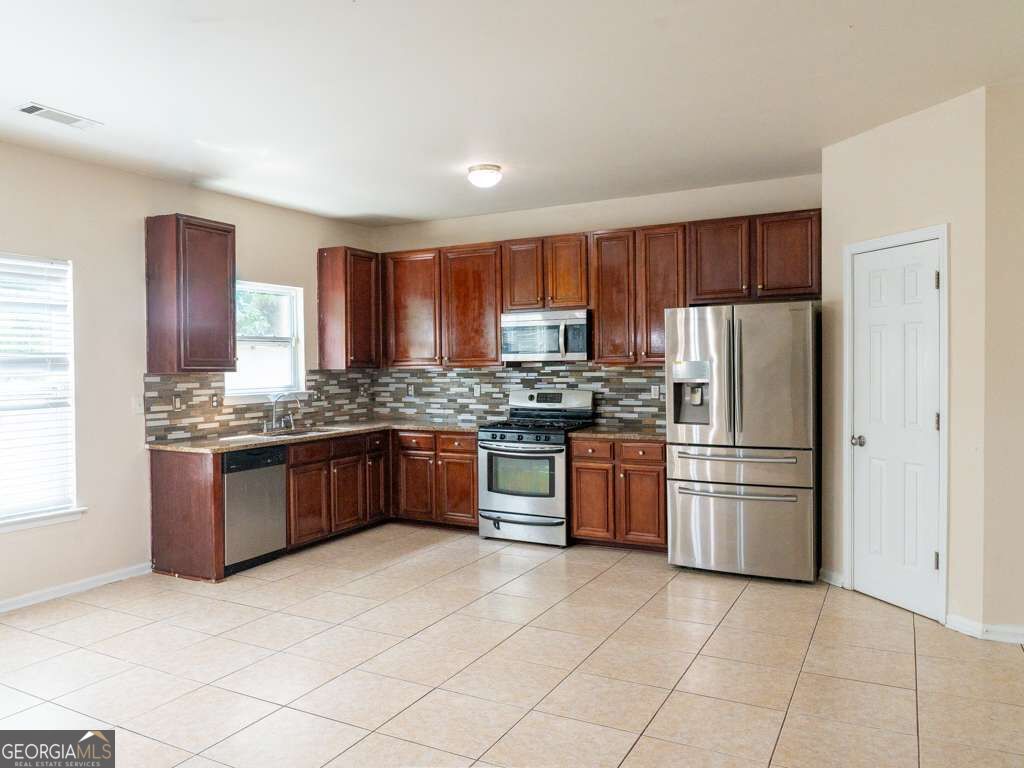1320 Grey Rock Way Property Photo 12