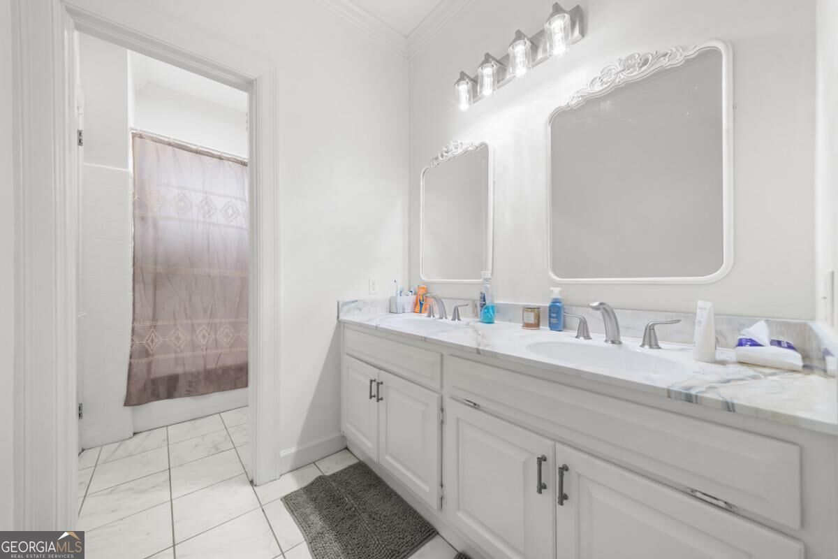 313 Miller Street Property Photo 29