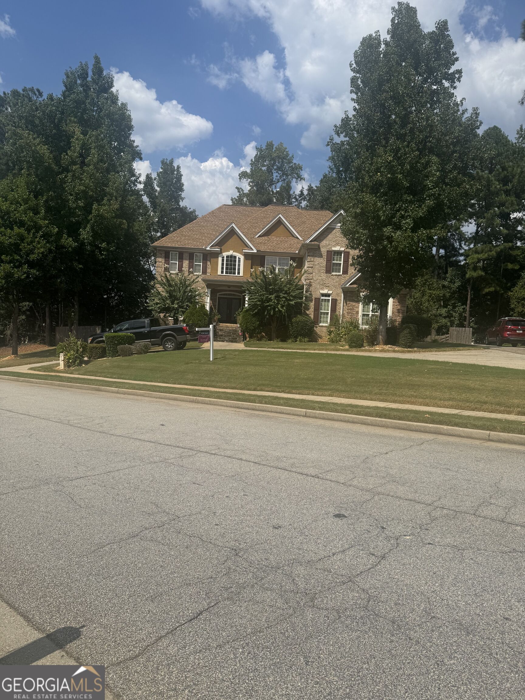 148 Durham Lake Parkway Property Photo 2