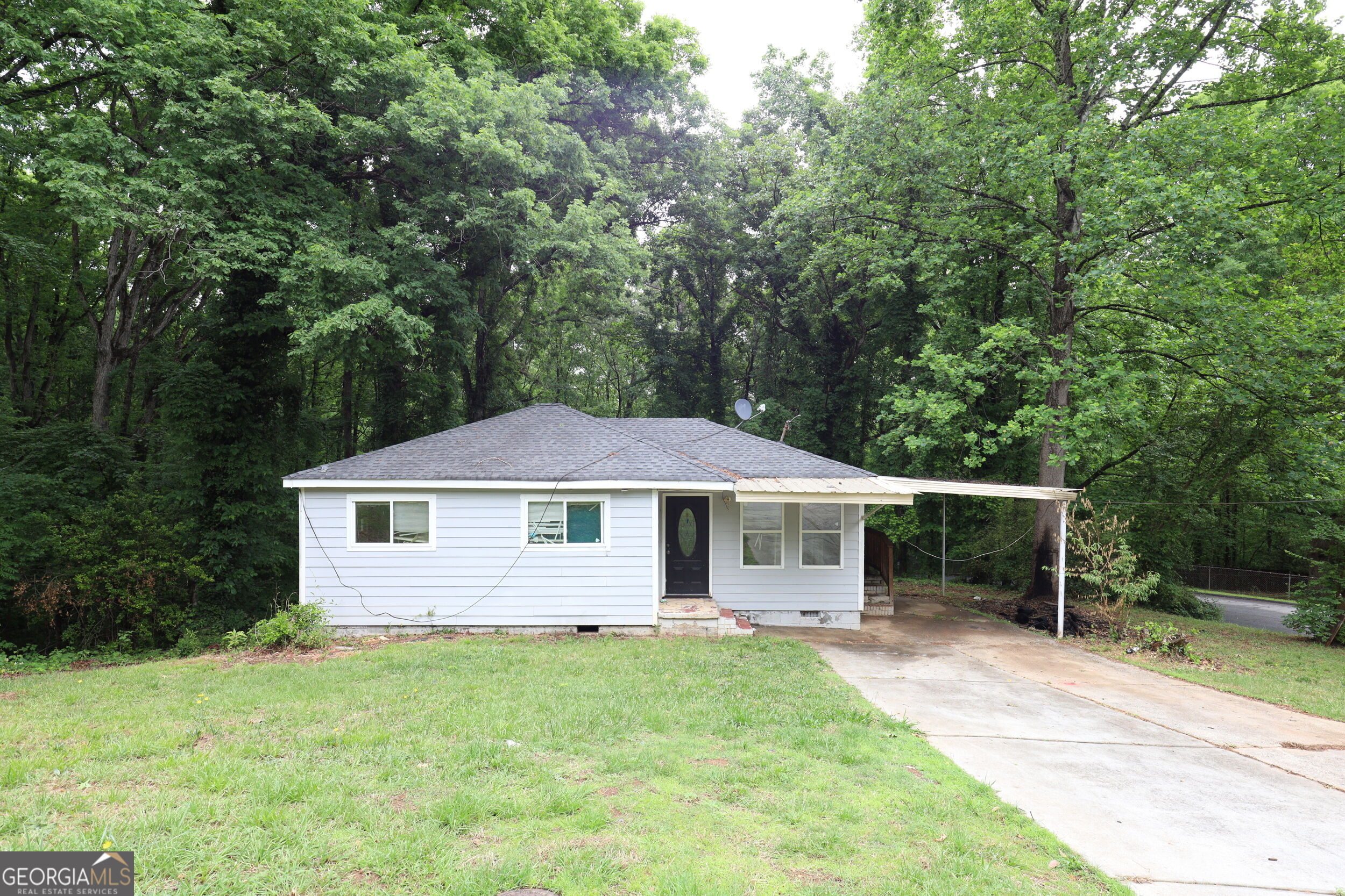 6096 Blackhawk Trail Se Property Photo 1