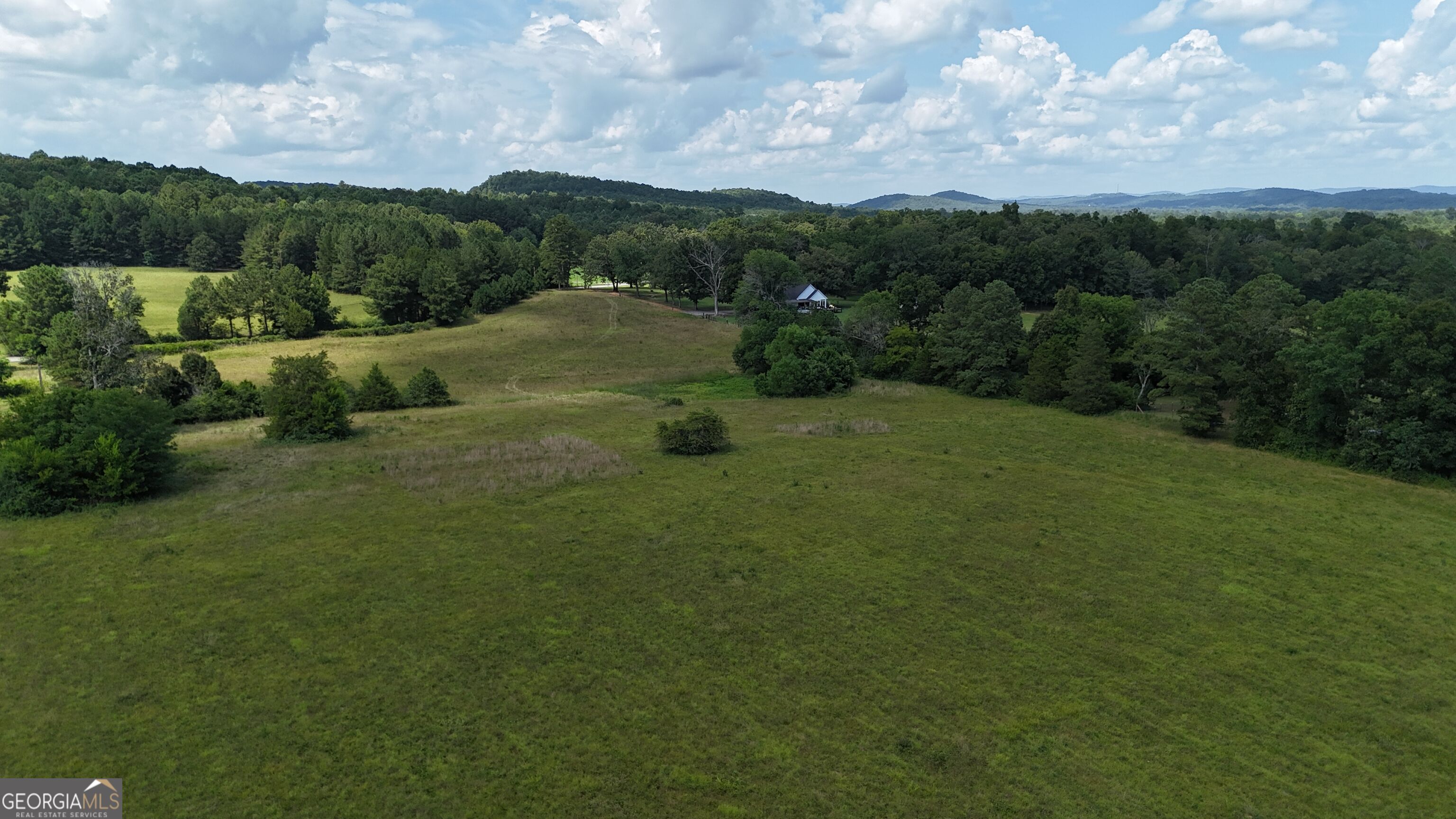 414 Echols Road Property Photo 6