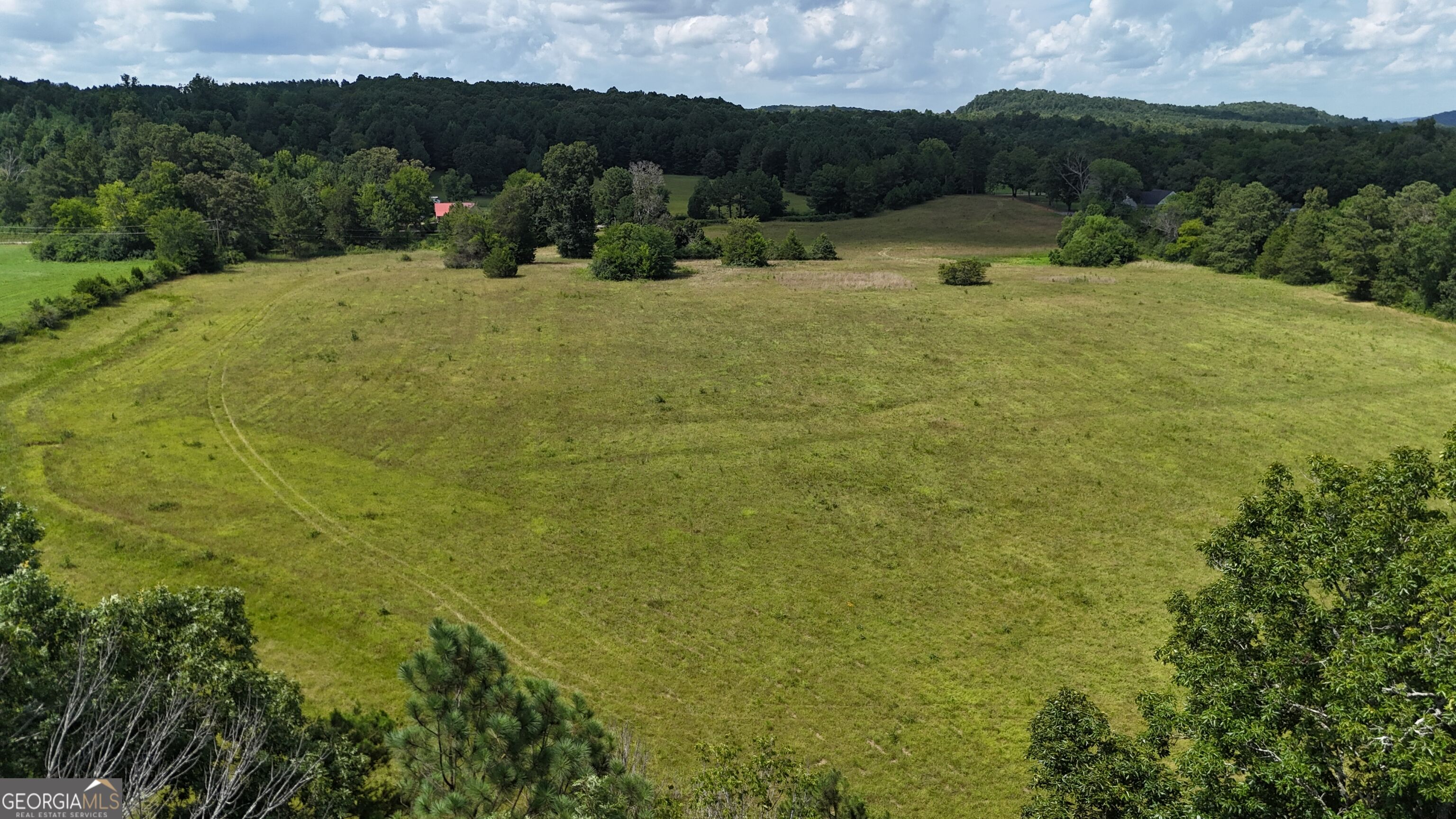 414 Echols Road Property Photo 9