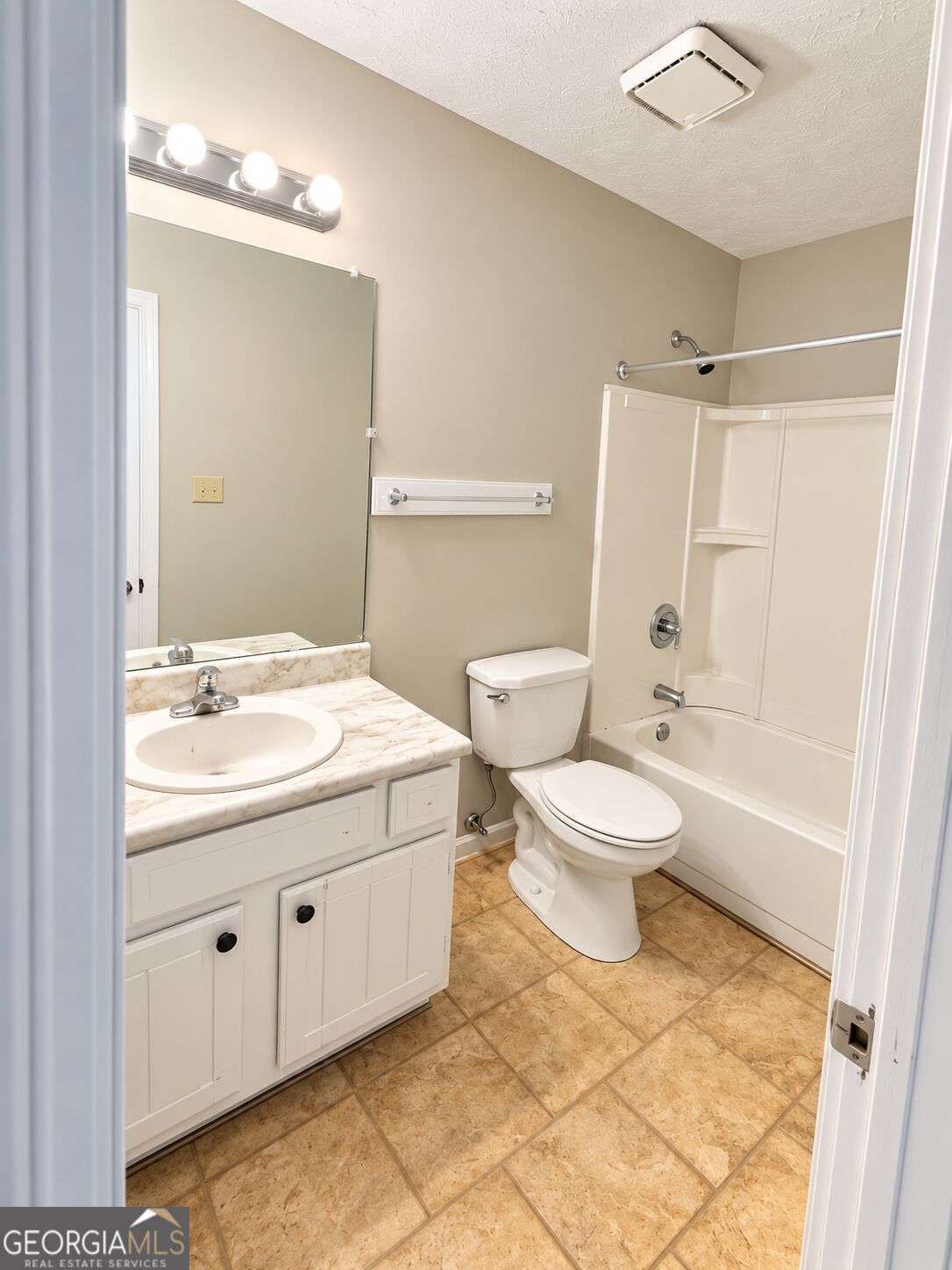 310 Freeport Drive Property Photo 12