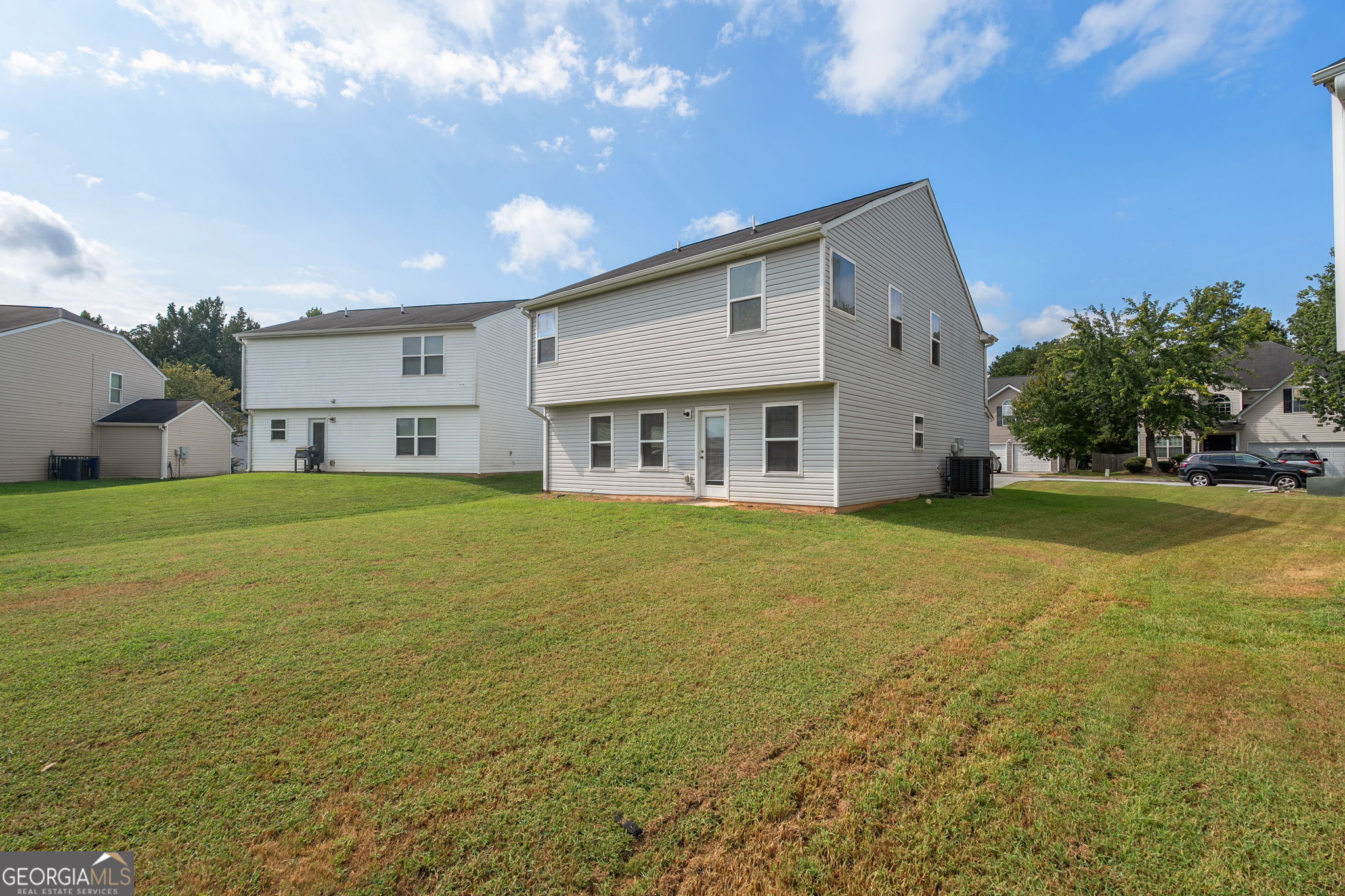 2859 S Hills Property Photo 41