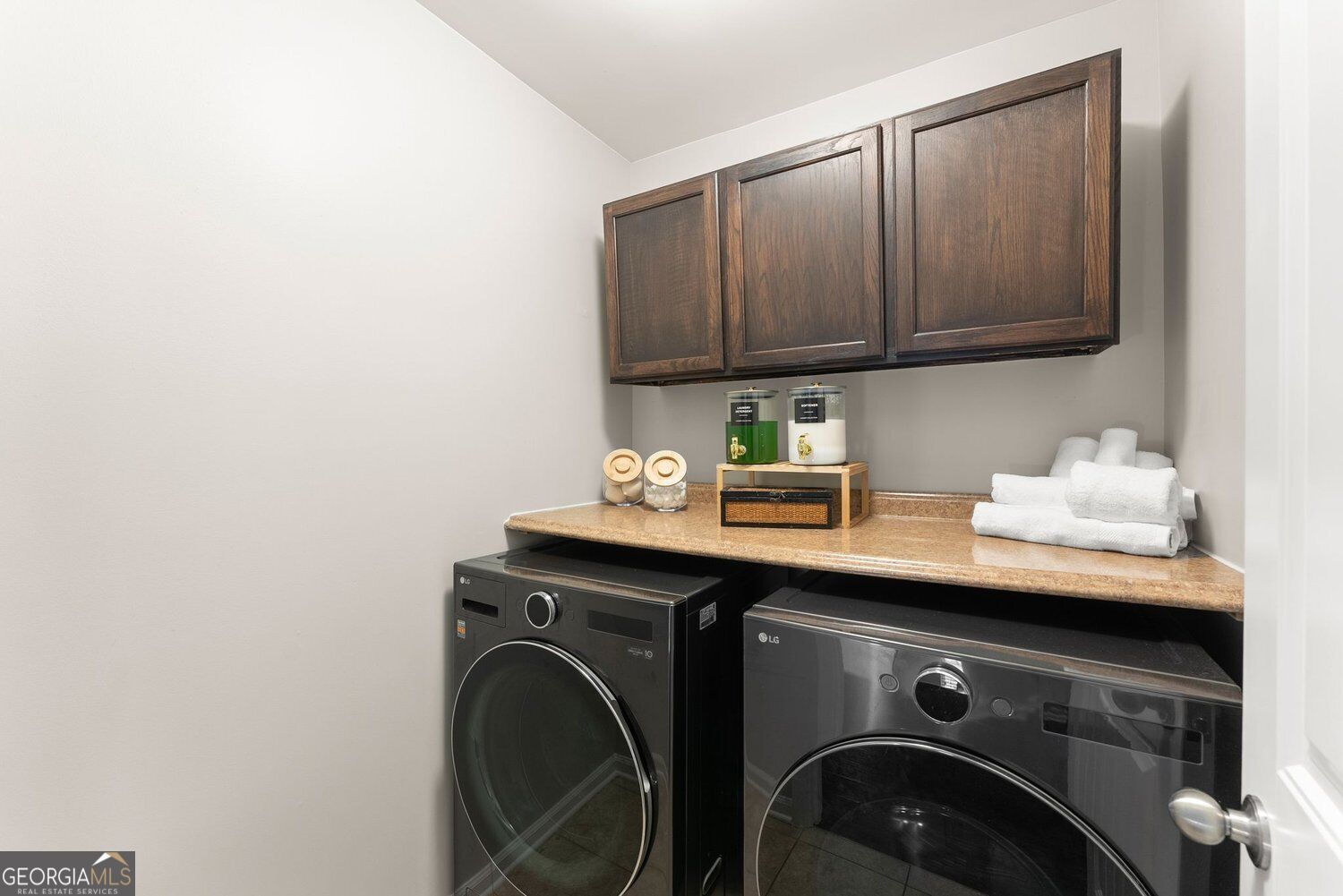 5815 Crest Oak Way Property Photo 25