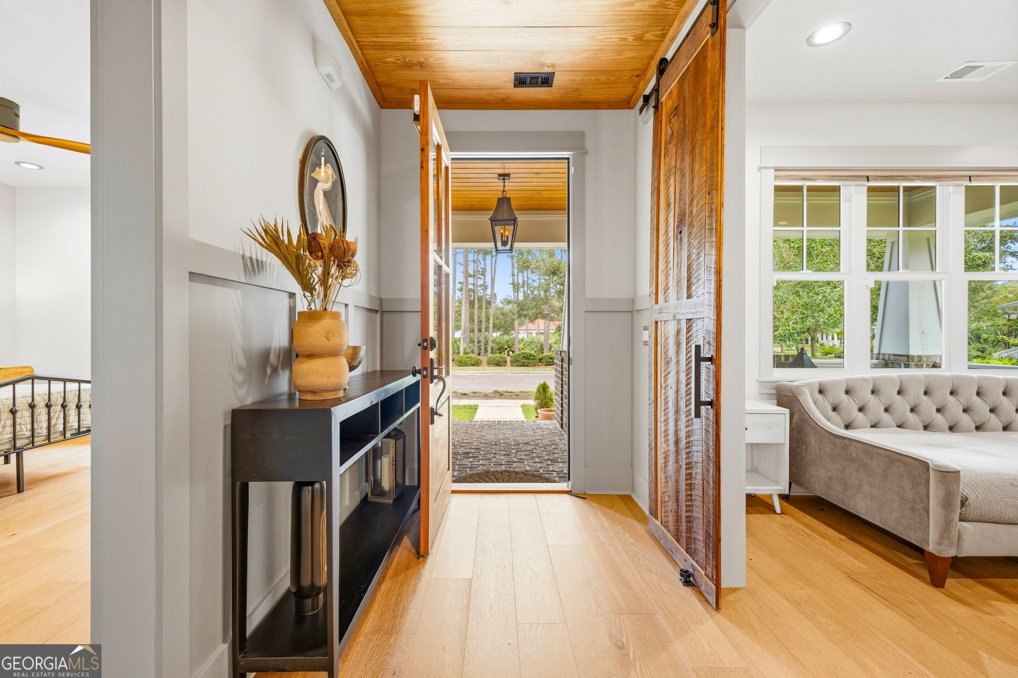 111 Hamlet Circle Property Photo 6