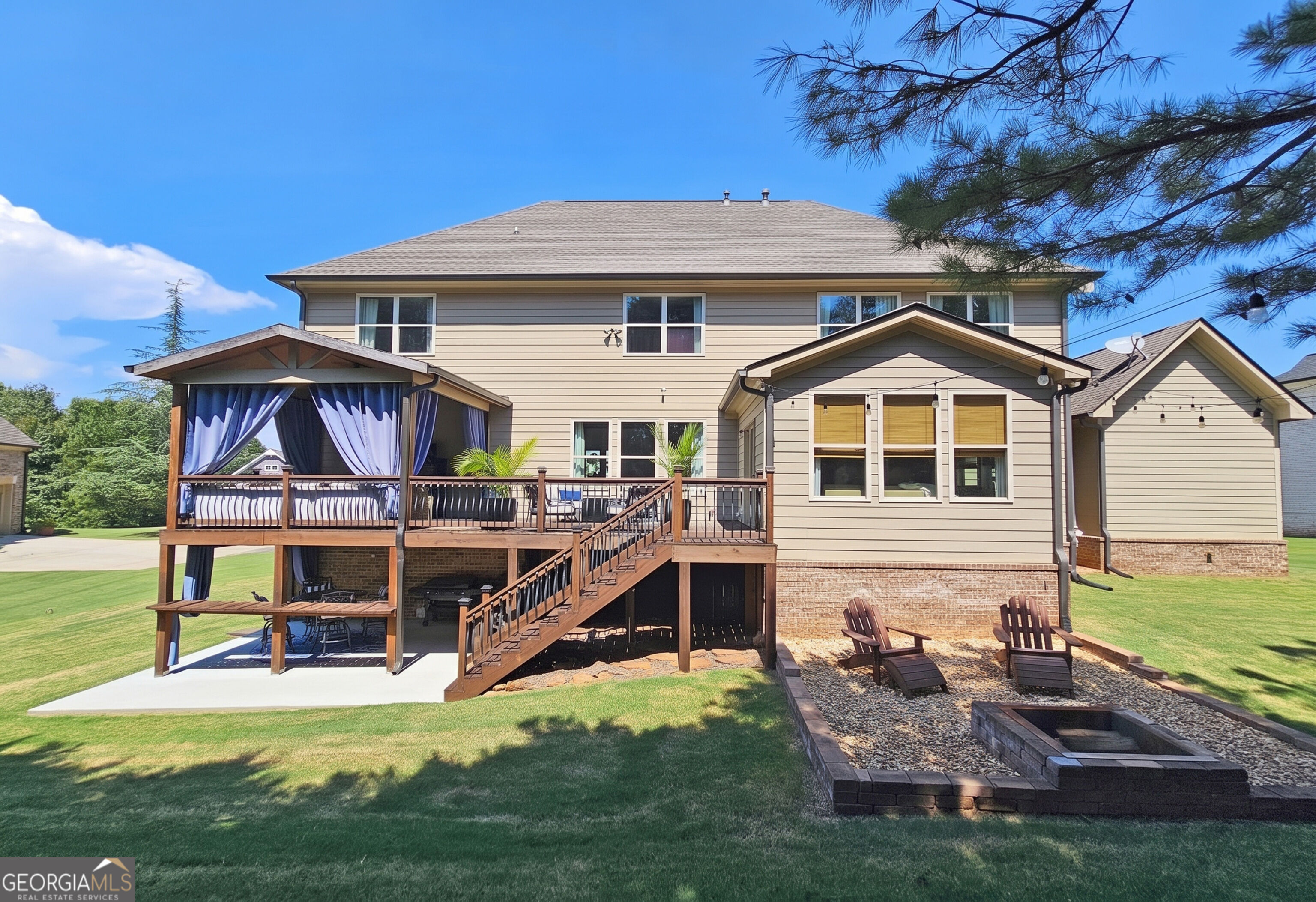4271 Sierra Creek Court Property Photo 8