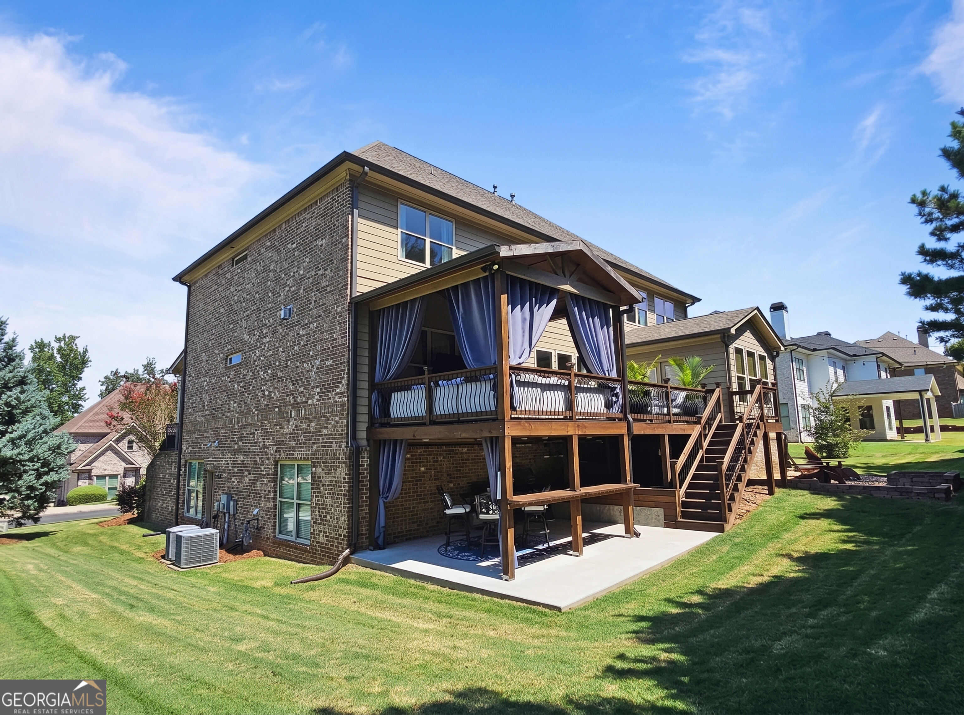 4271 Sierra Creek Court Property Photo 9