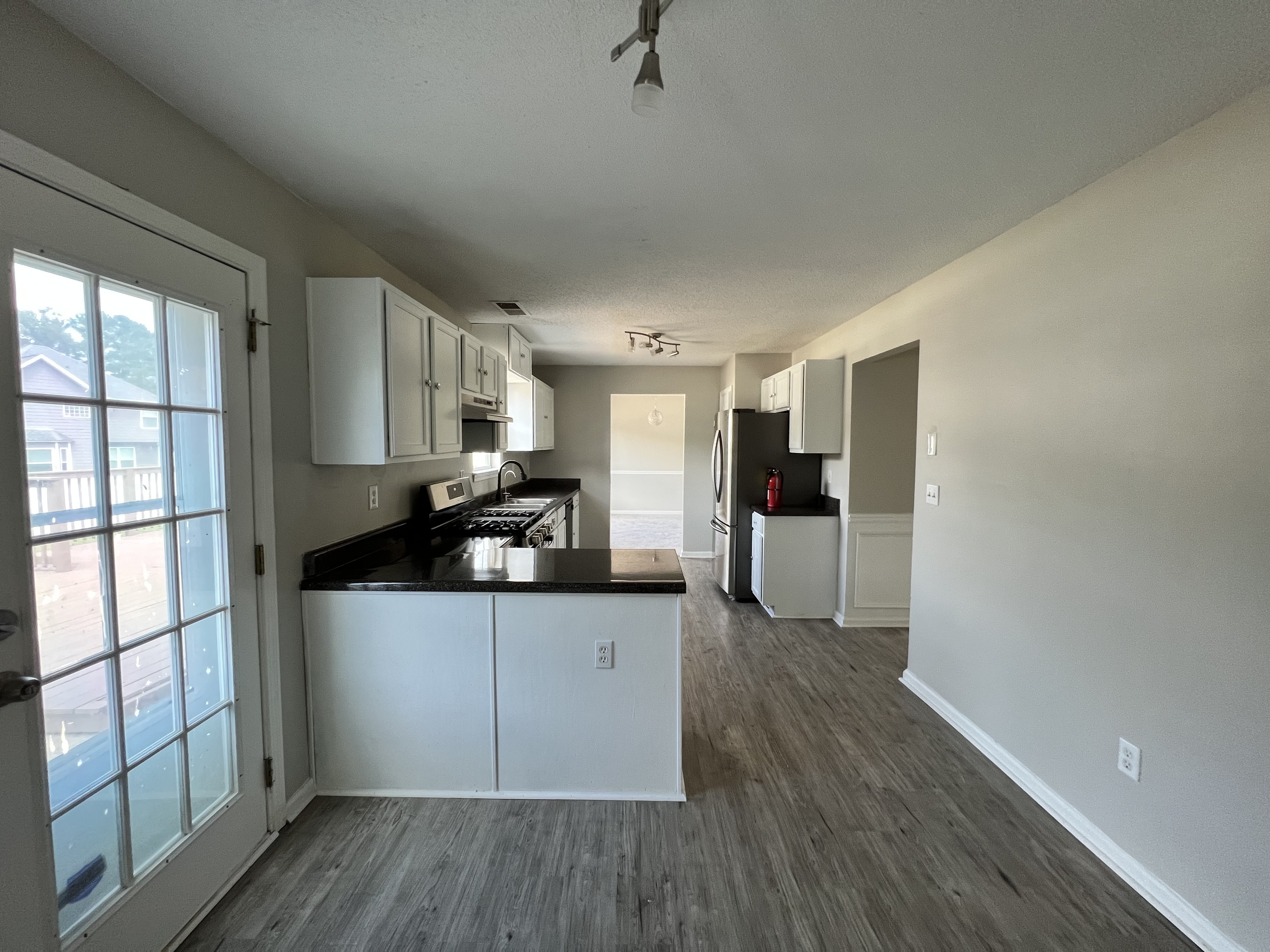 448 Canoga Court Property Photo 27