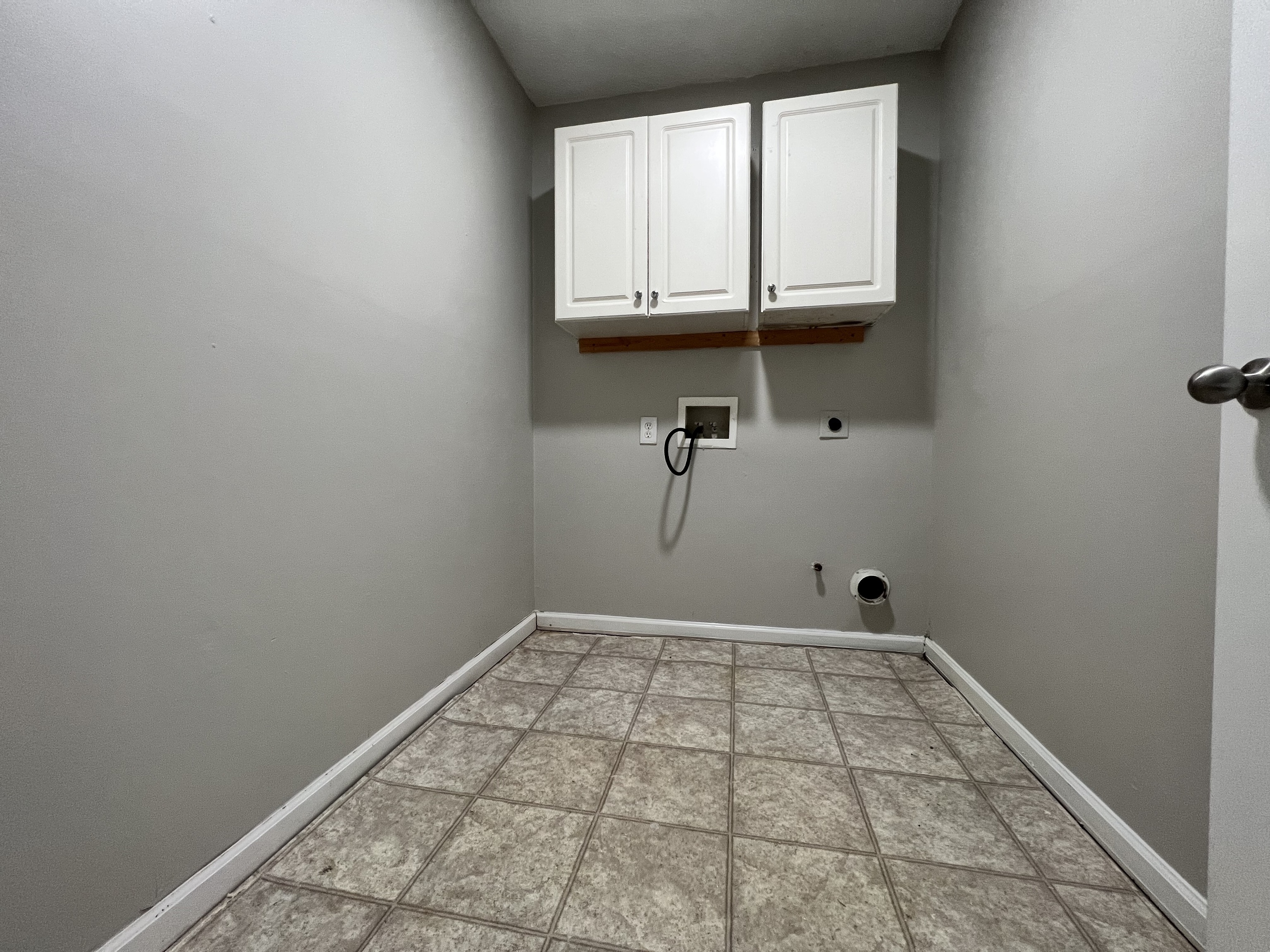 448 Canoga Court Property Photo 29