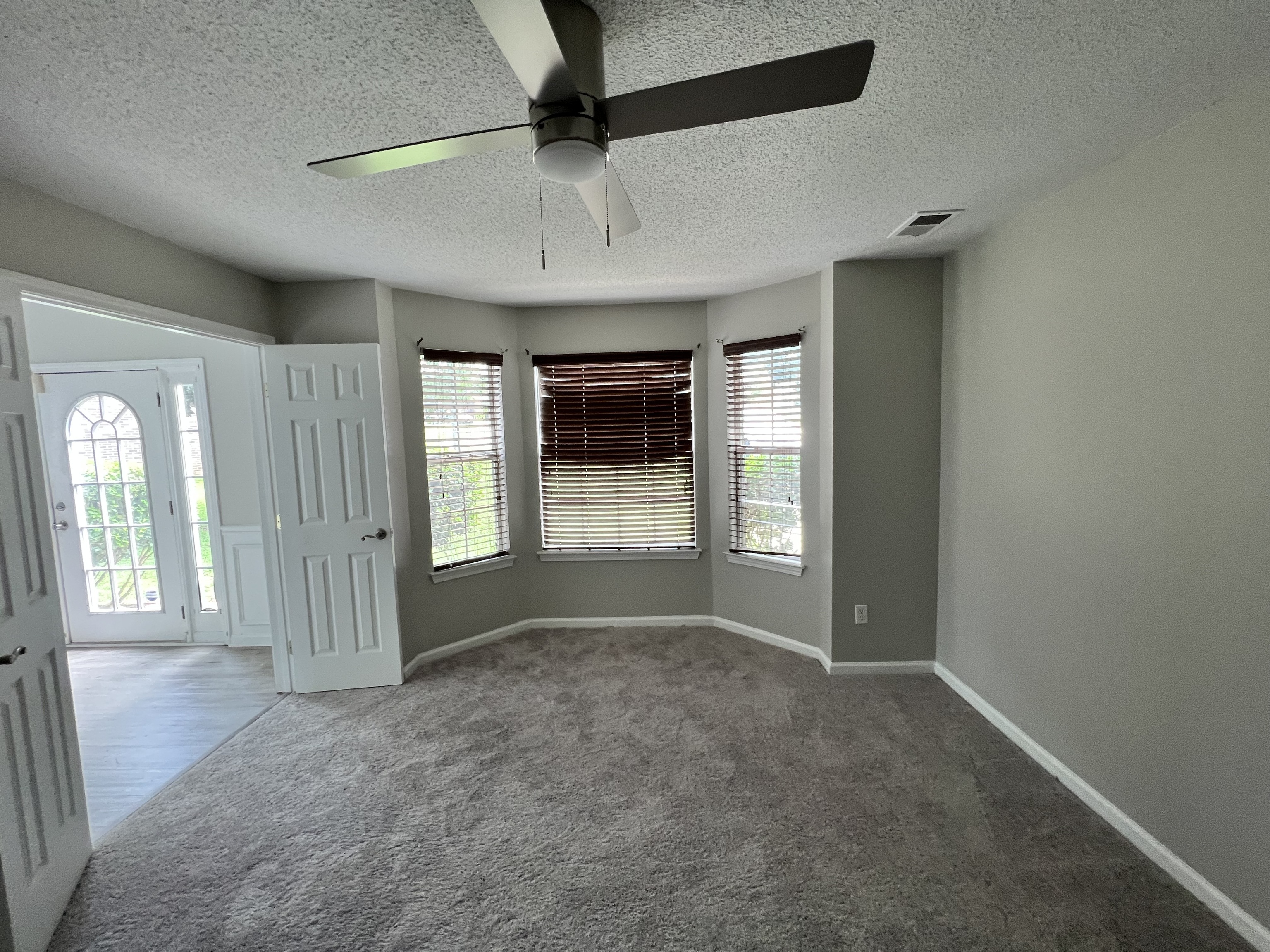 448 Canoga Court Property Photo 39