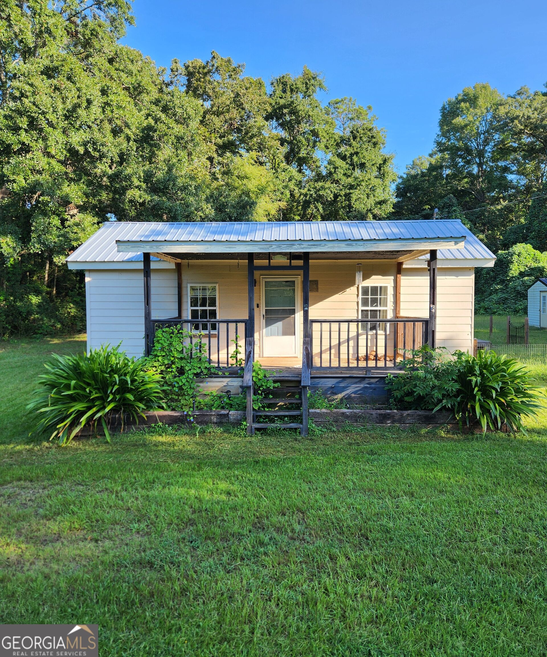 124 Five Points Road Property Photo 1