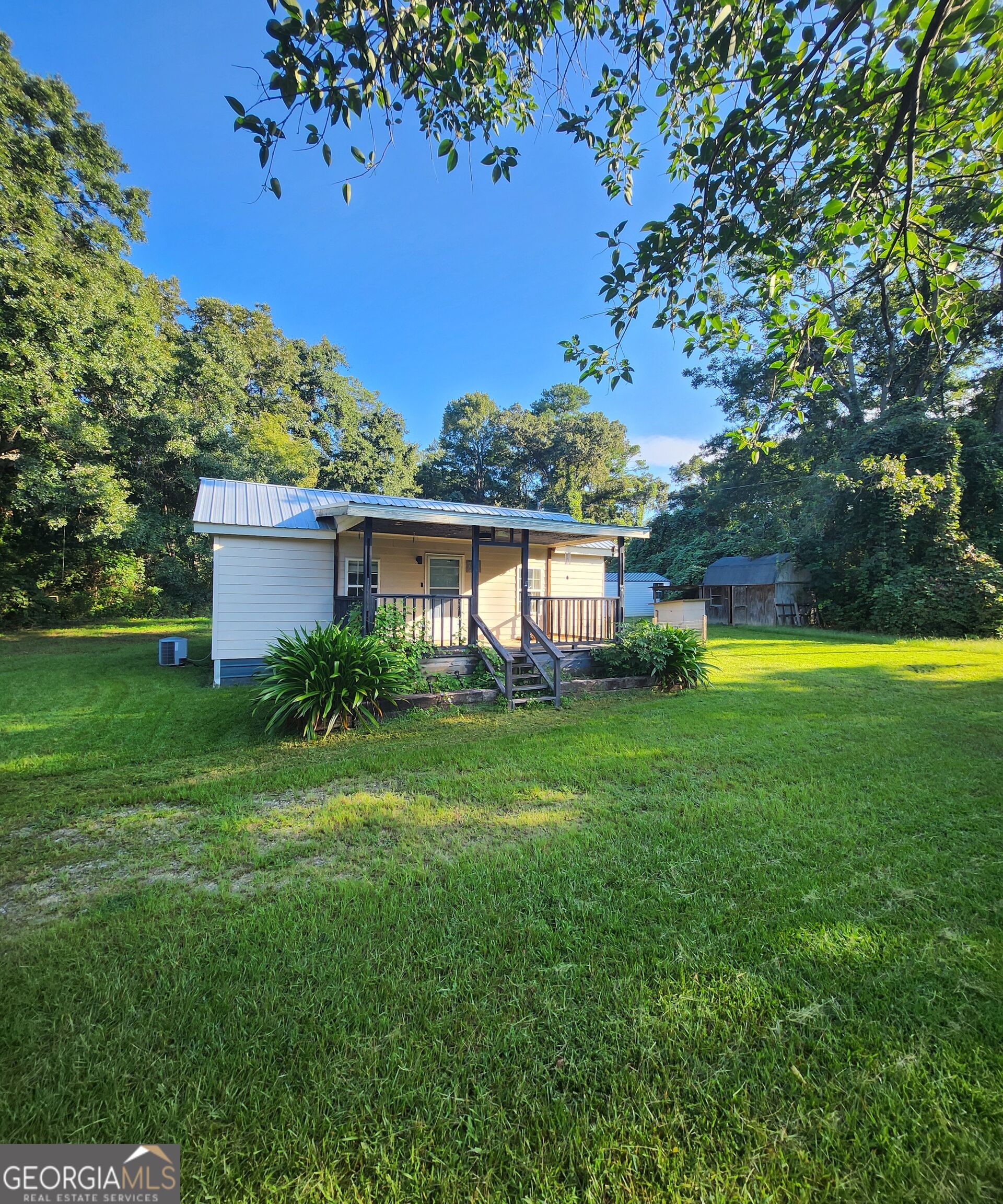 124 Five Points Road Property Photo 2