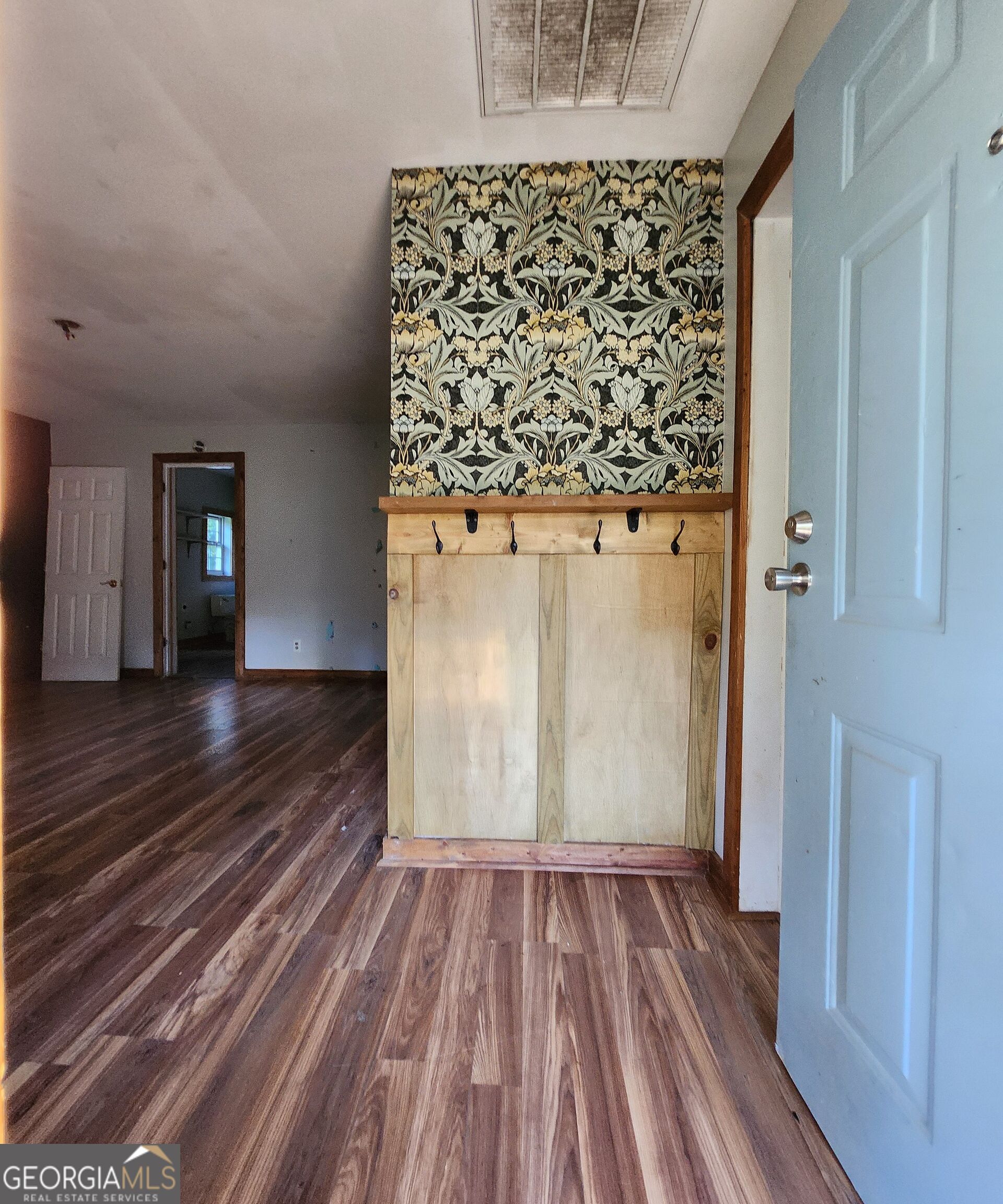 124 Five Points Road Property Photo 5