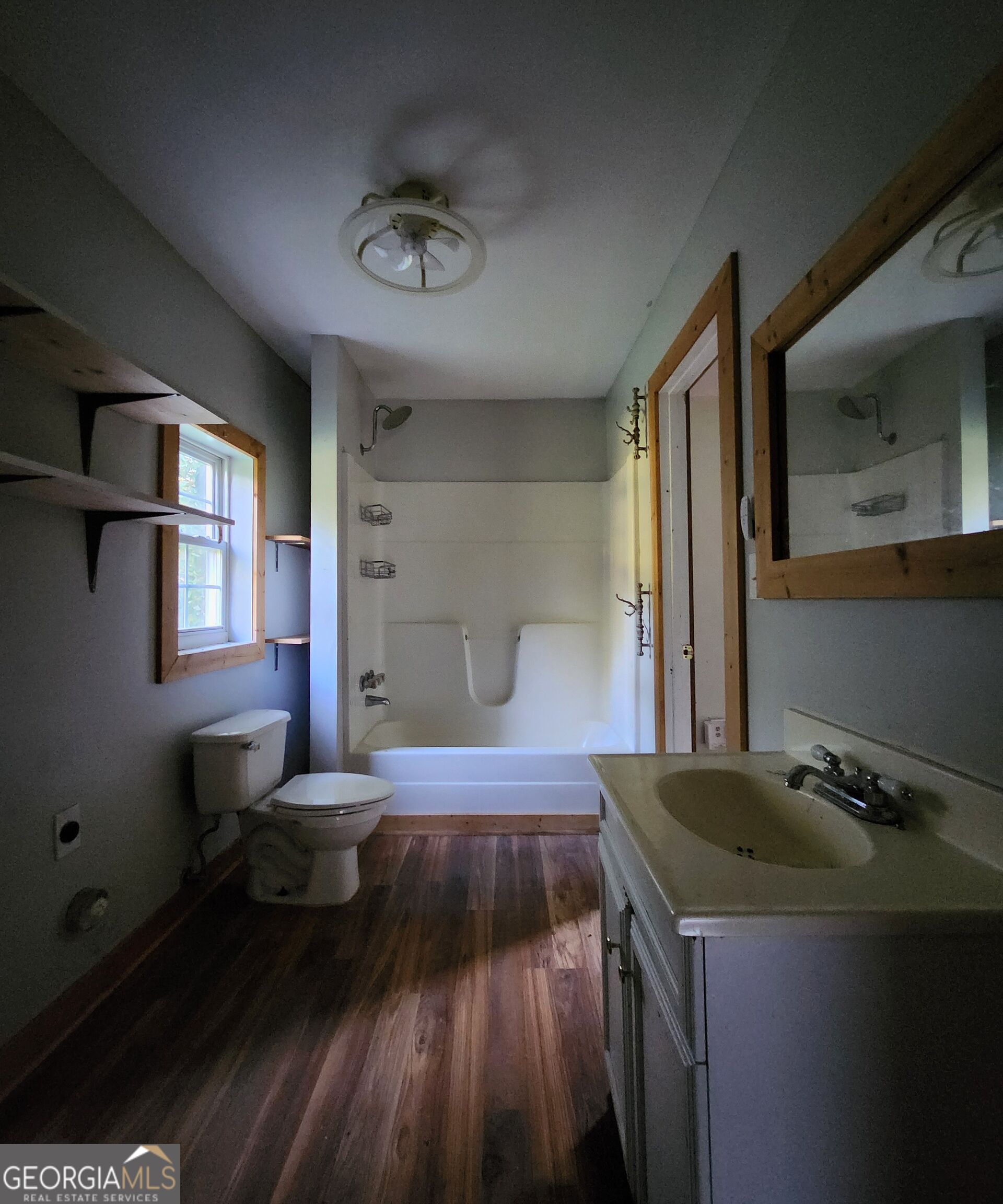 124 Five Points Road Property Photo 8