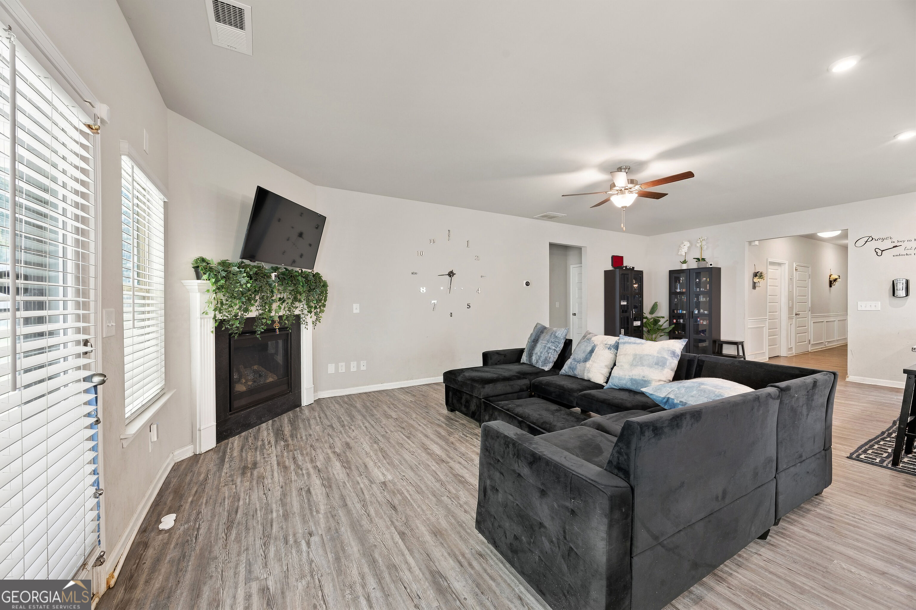 1404 Beckett Drive Property Photo 6
