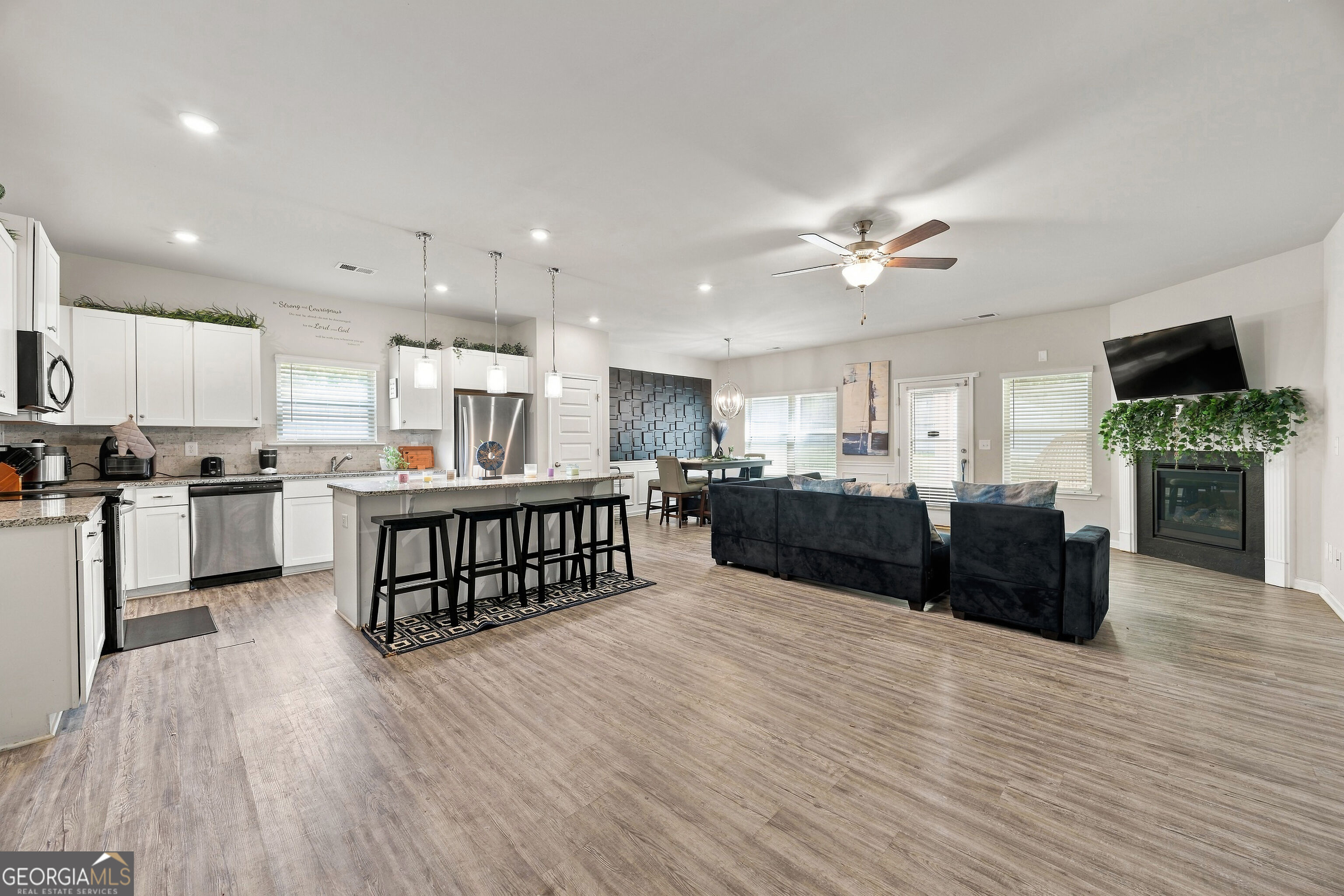 1404 Beckett Drive Property Photo 8