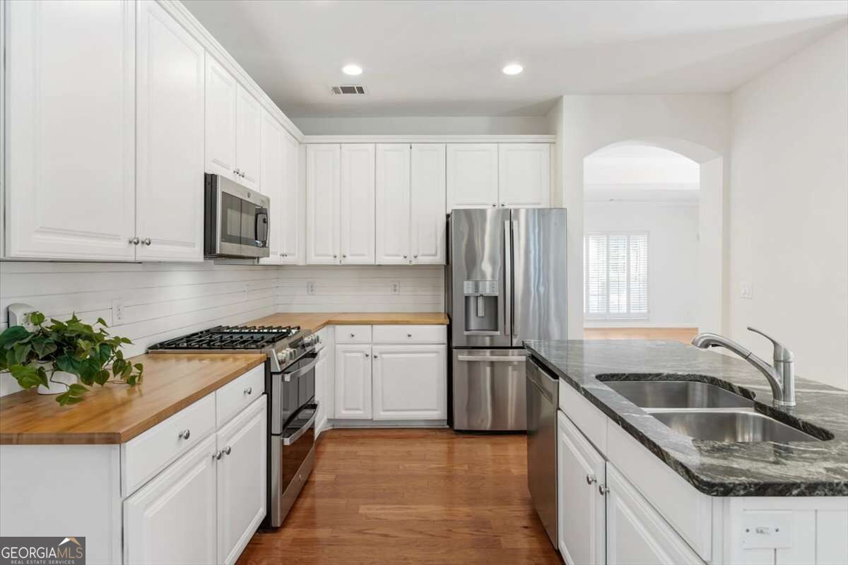 140 Ashbrook Lane Property Photo 31