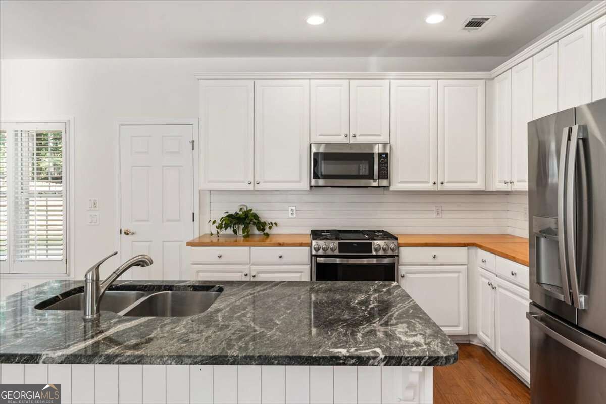 140 Ashbrook Lane Property Photo 33