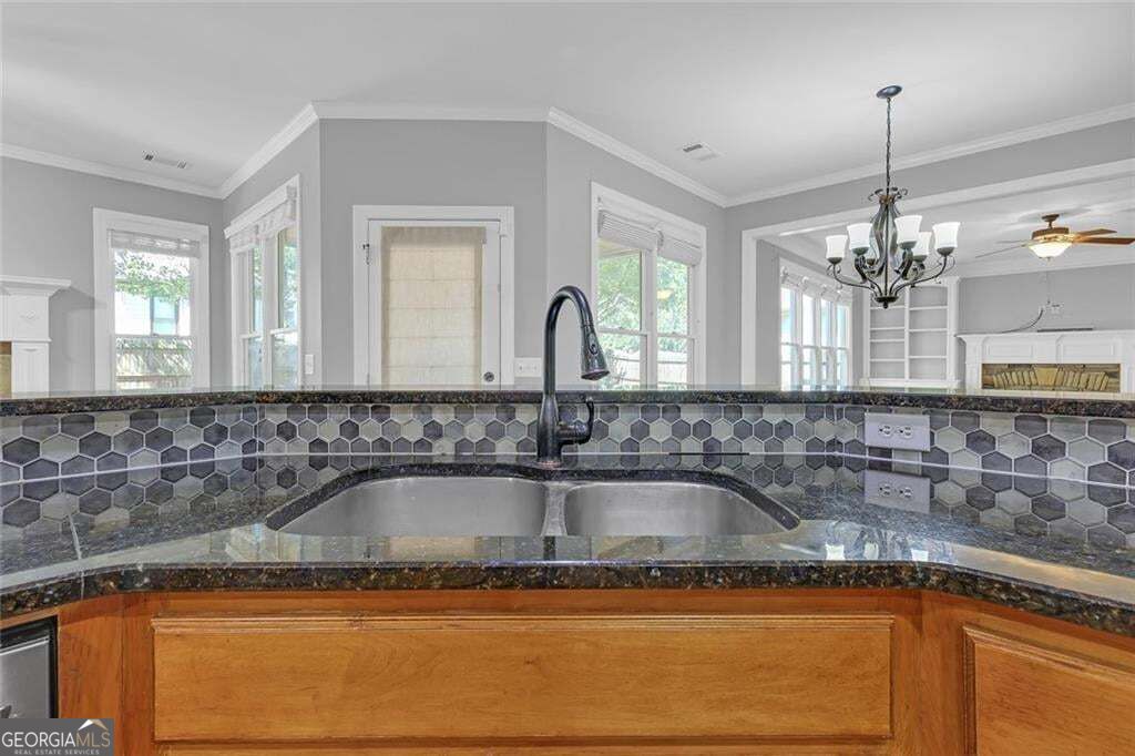 320 Baymist Drive Property Photo 15