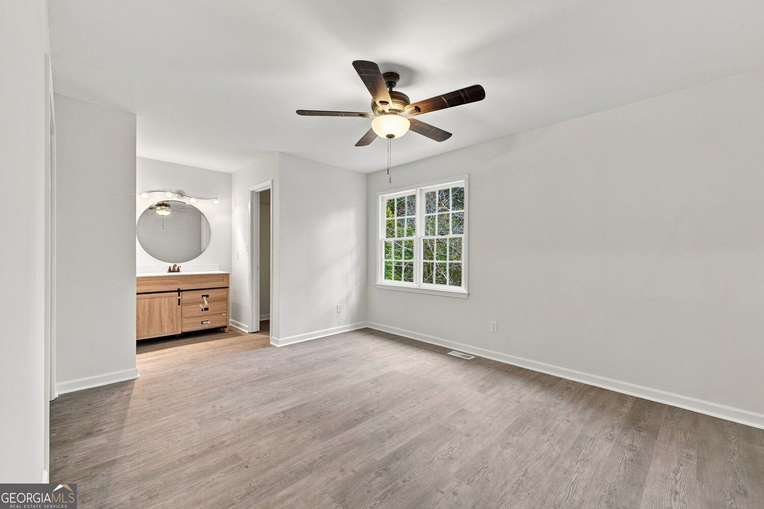 5038 Jenny Drive Property Photo 20