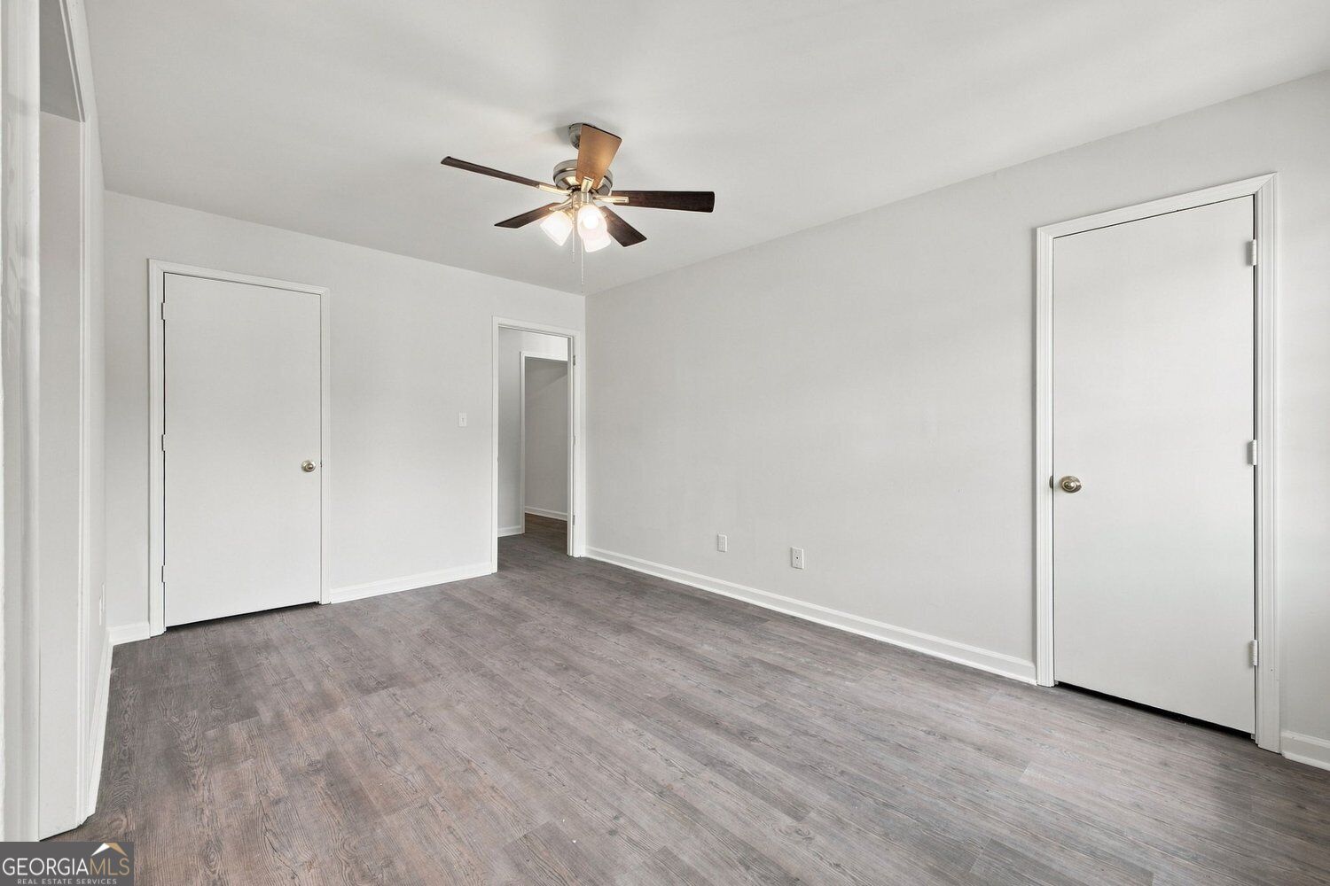 5038 Jenny Drive Property Photo 23